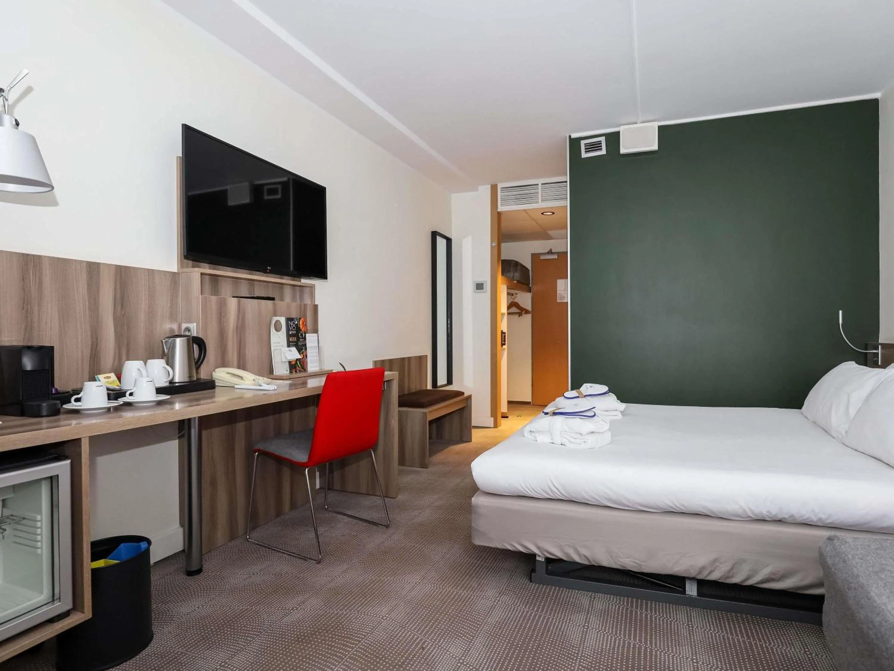 Bedroom, Bed in Novotel Poznań Malta