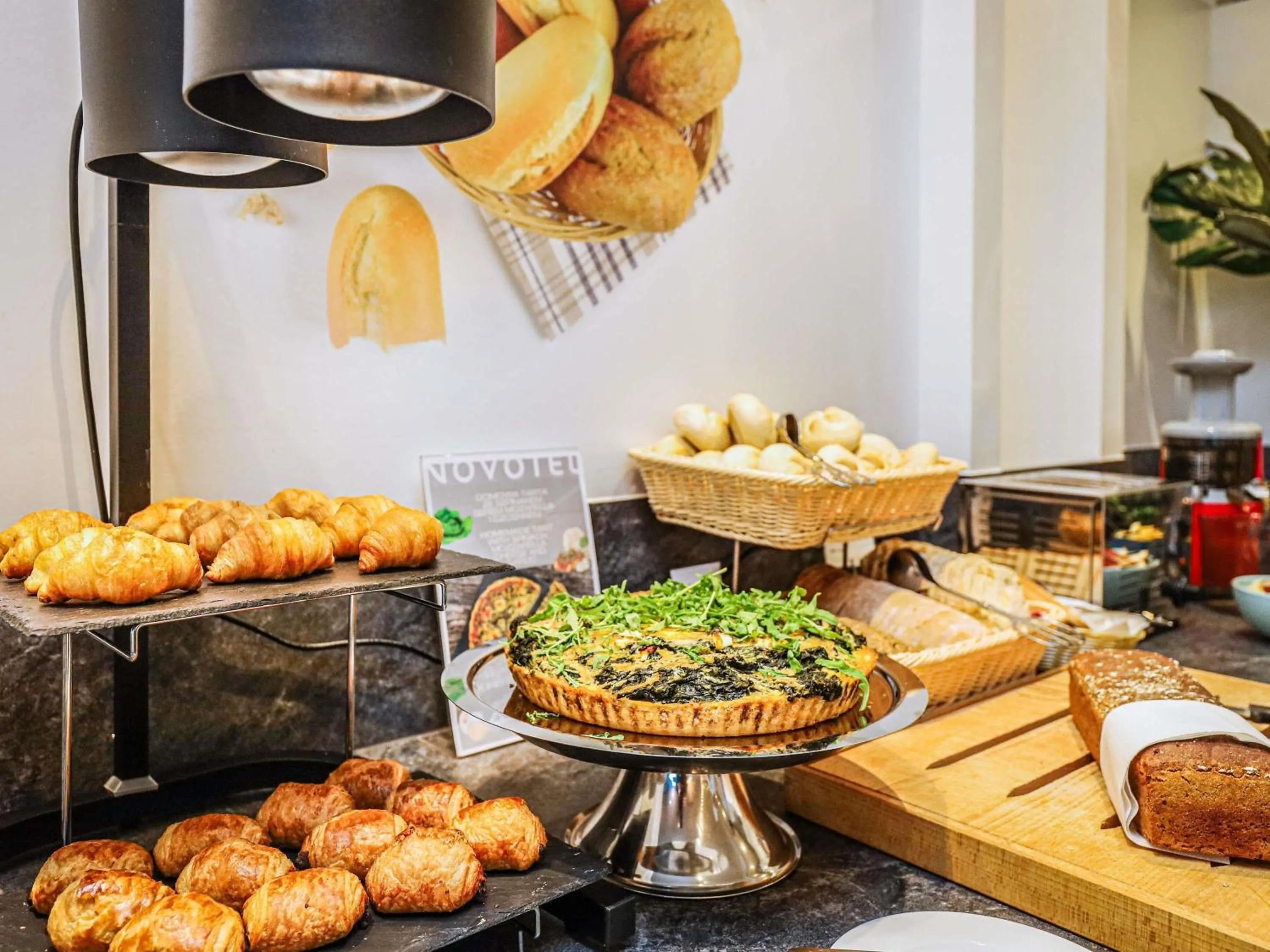 Breakfast in Novotel Poznań Malta