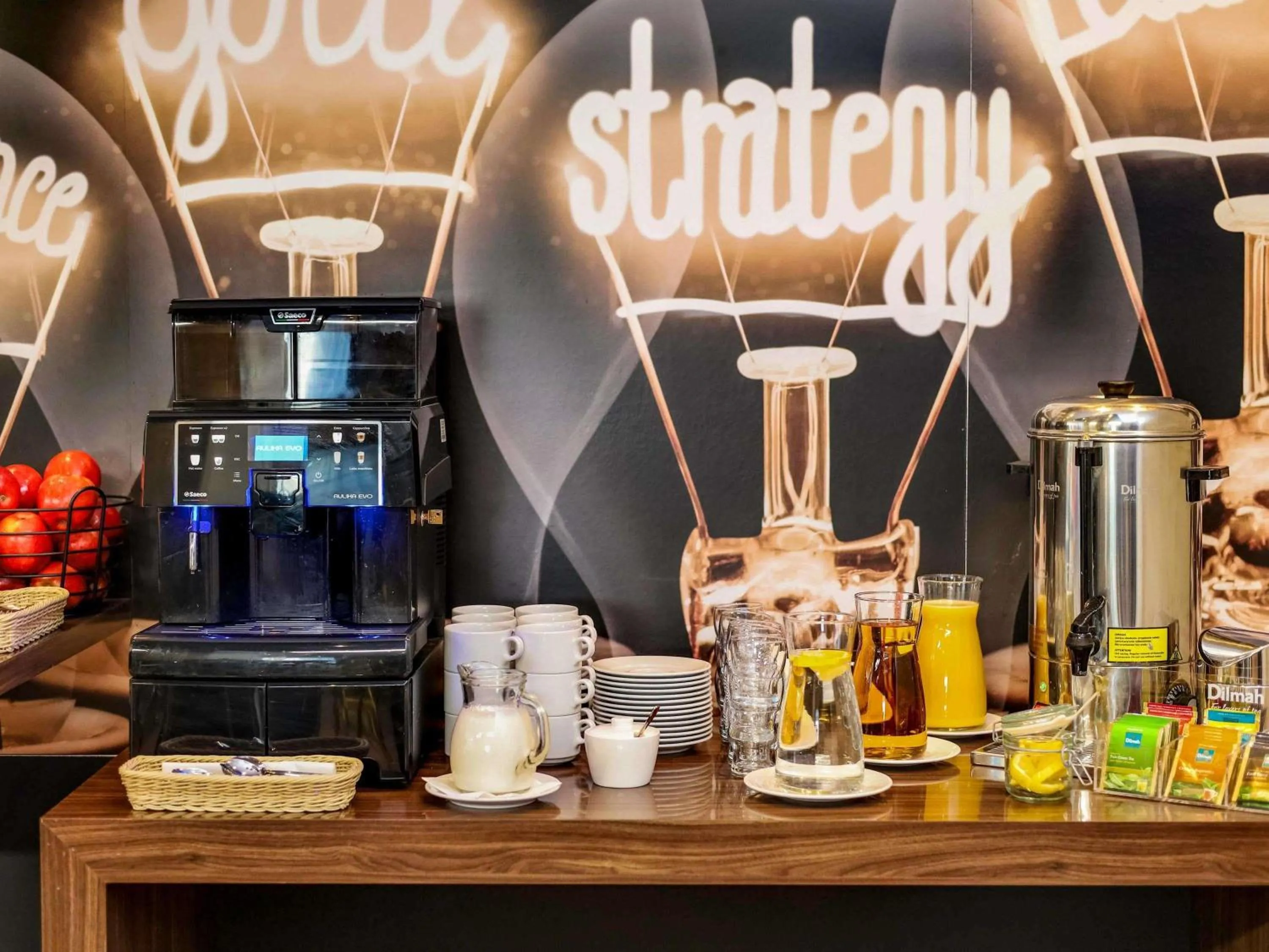 Meeting/conference room in Novotel Poznań Malta