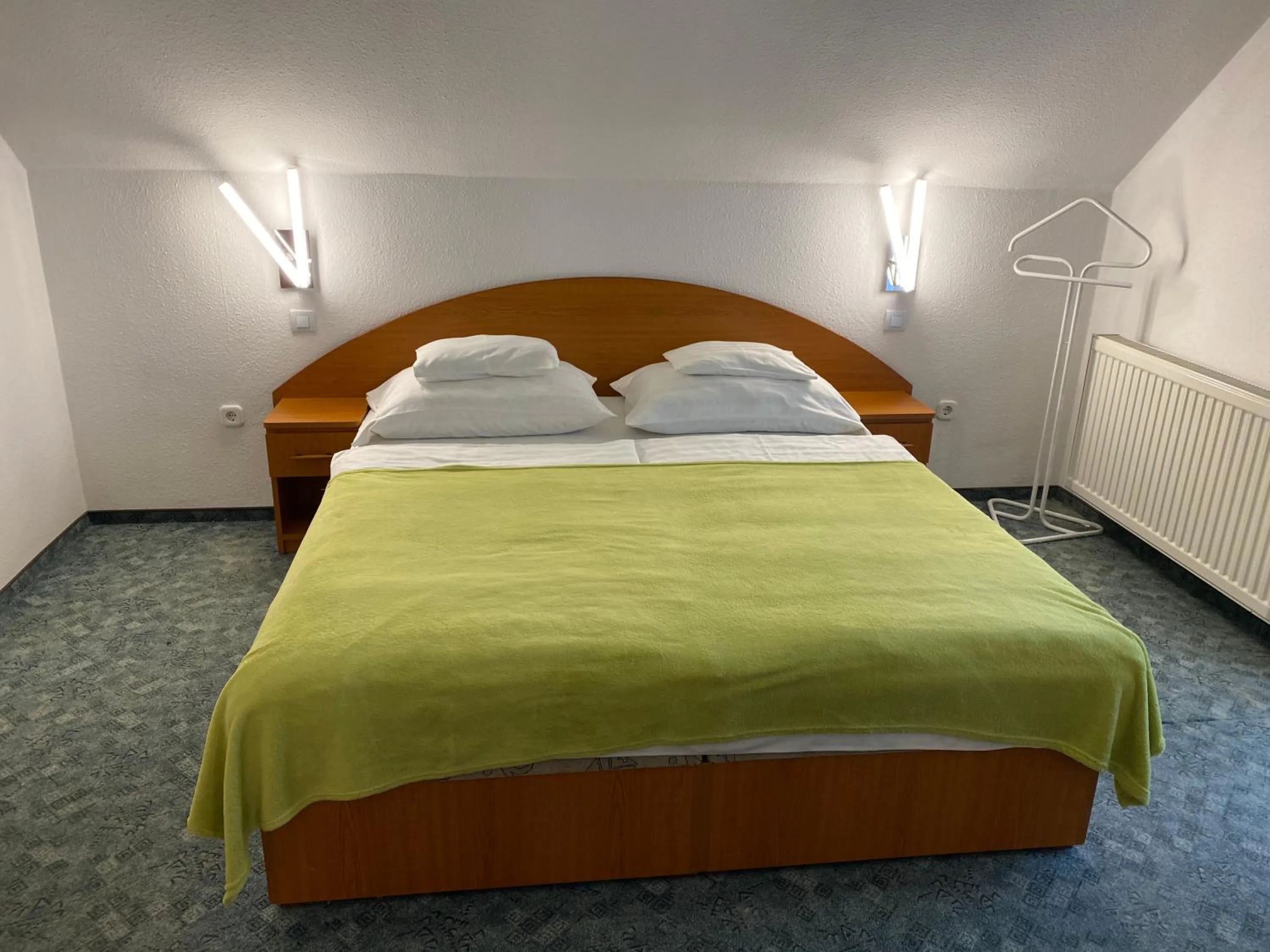 Bed in Villa Valeria Heviz