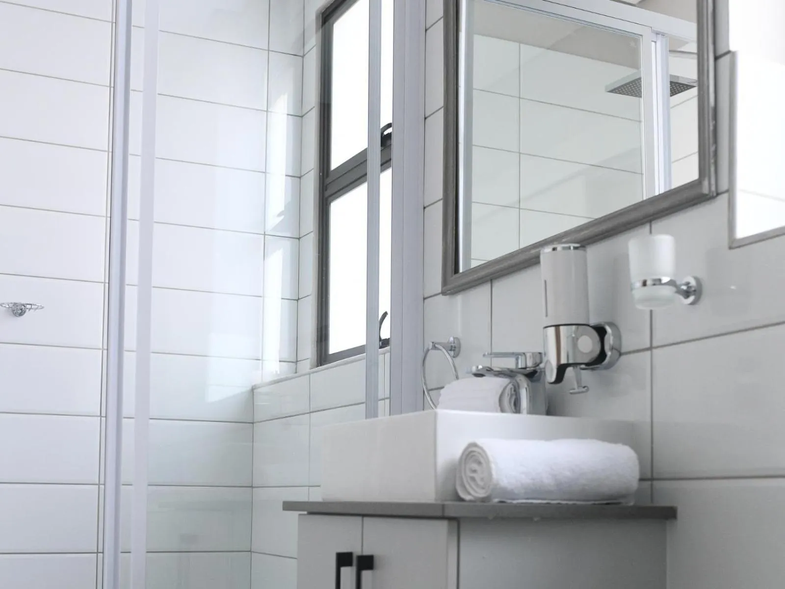 Bathroom in Next To Apartment Hotel