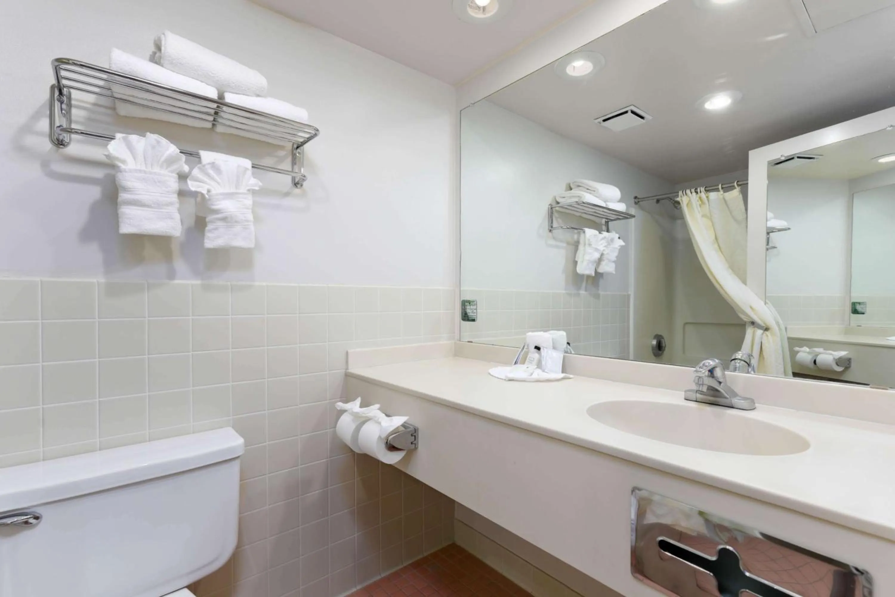 Bathroom in Studio 6 Suites Lake Havasu City AZ