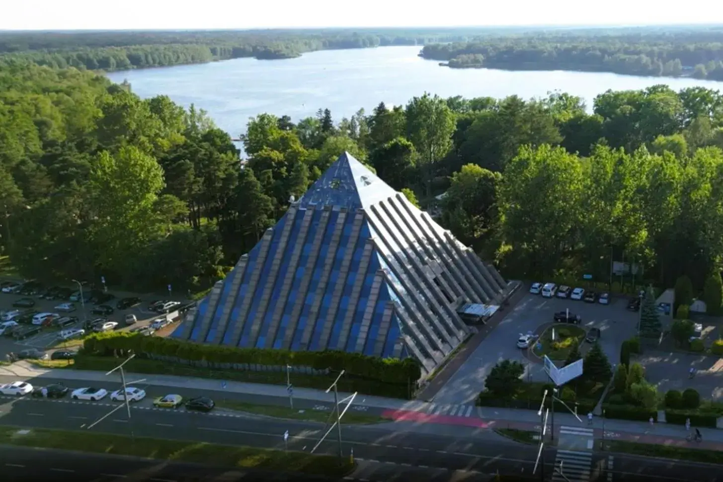 Piramida Park Hotel & Wellness Piramida Park Hotel & Wellness