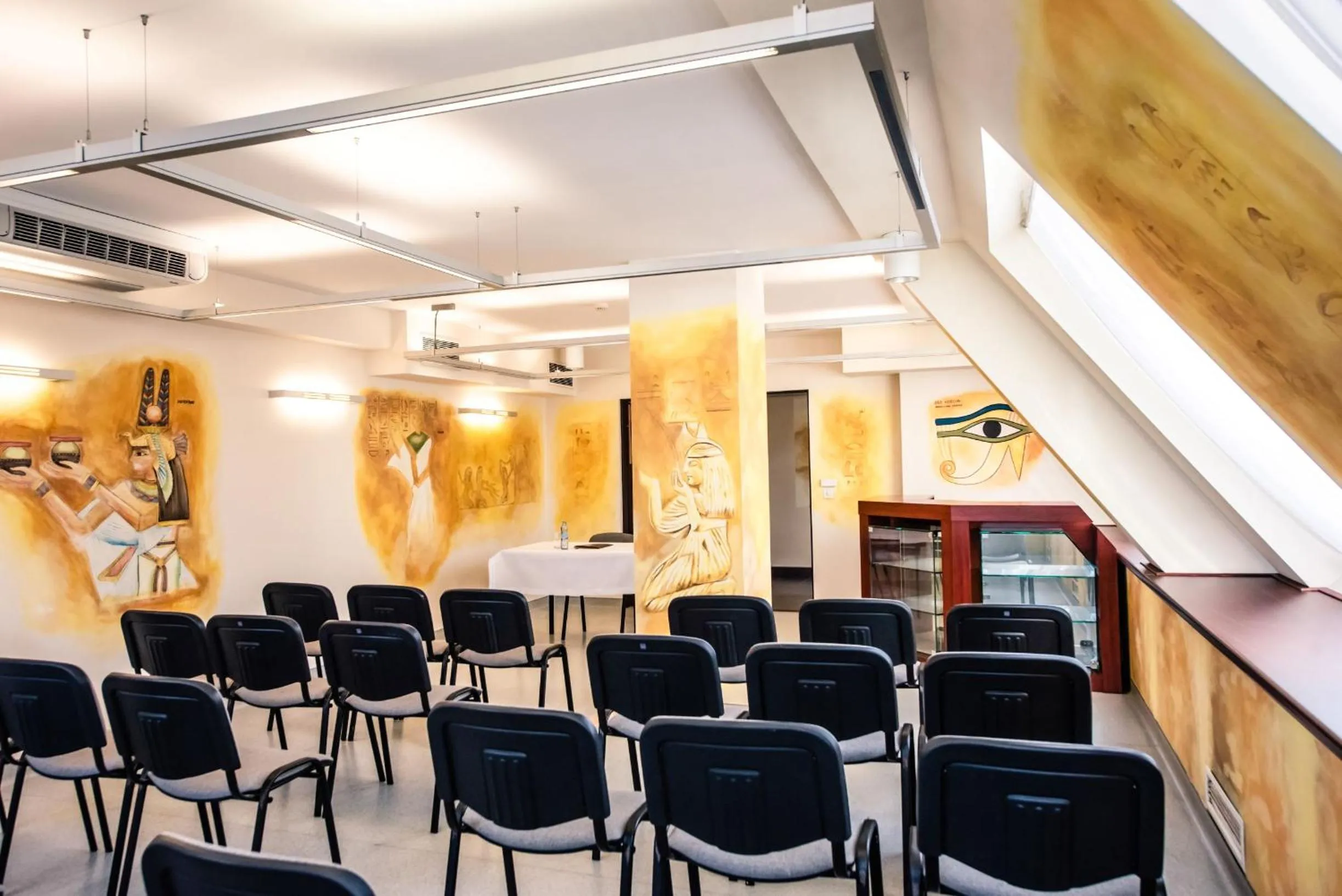 Meeting/conference room in Piramida Park Hotel & Wellness