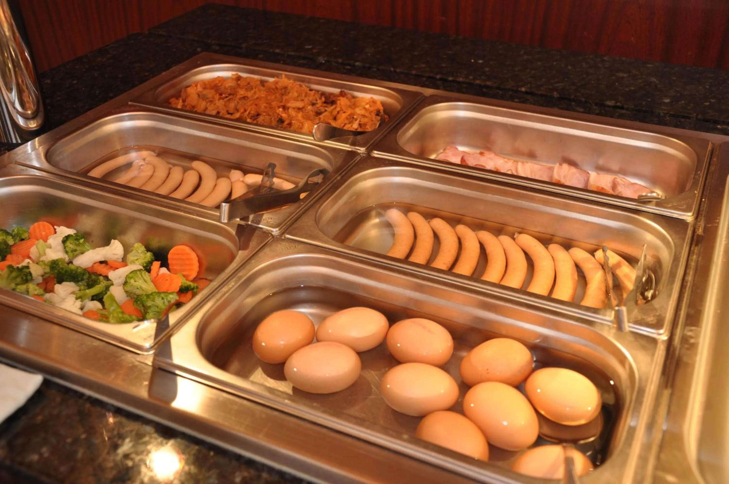 Breakfast in Piramida Park Hotel & Wellness