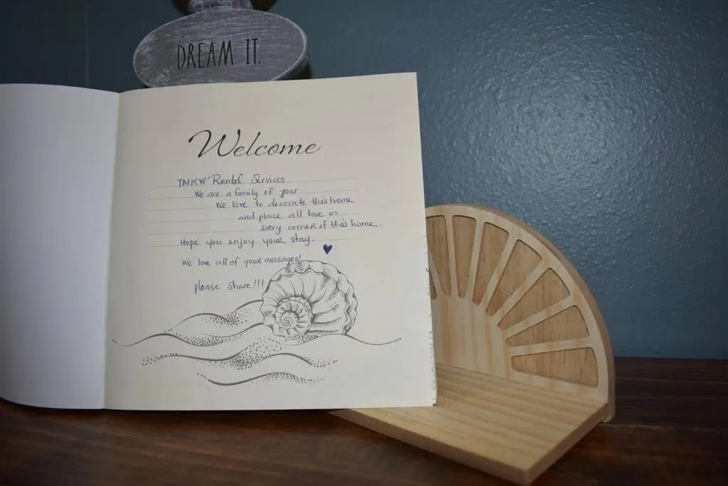 Spacious Conroe Home around 4 miles to the Lake