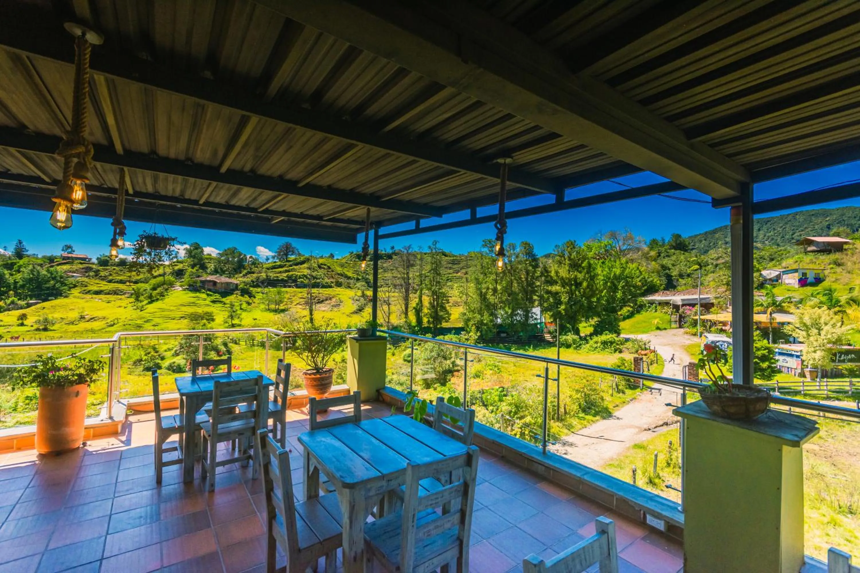 Restaurant/places to eat in Hotel Bambu Guatape