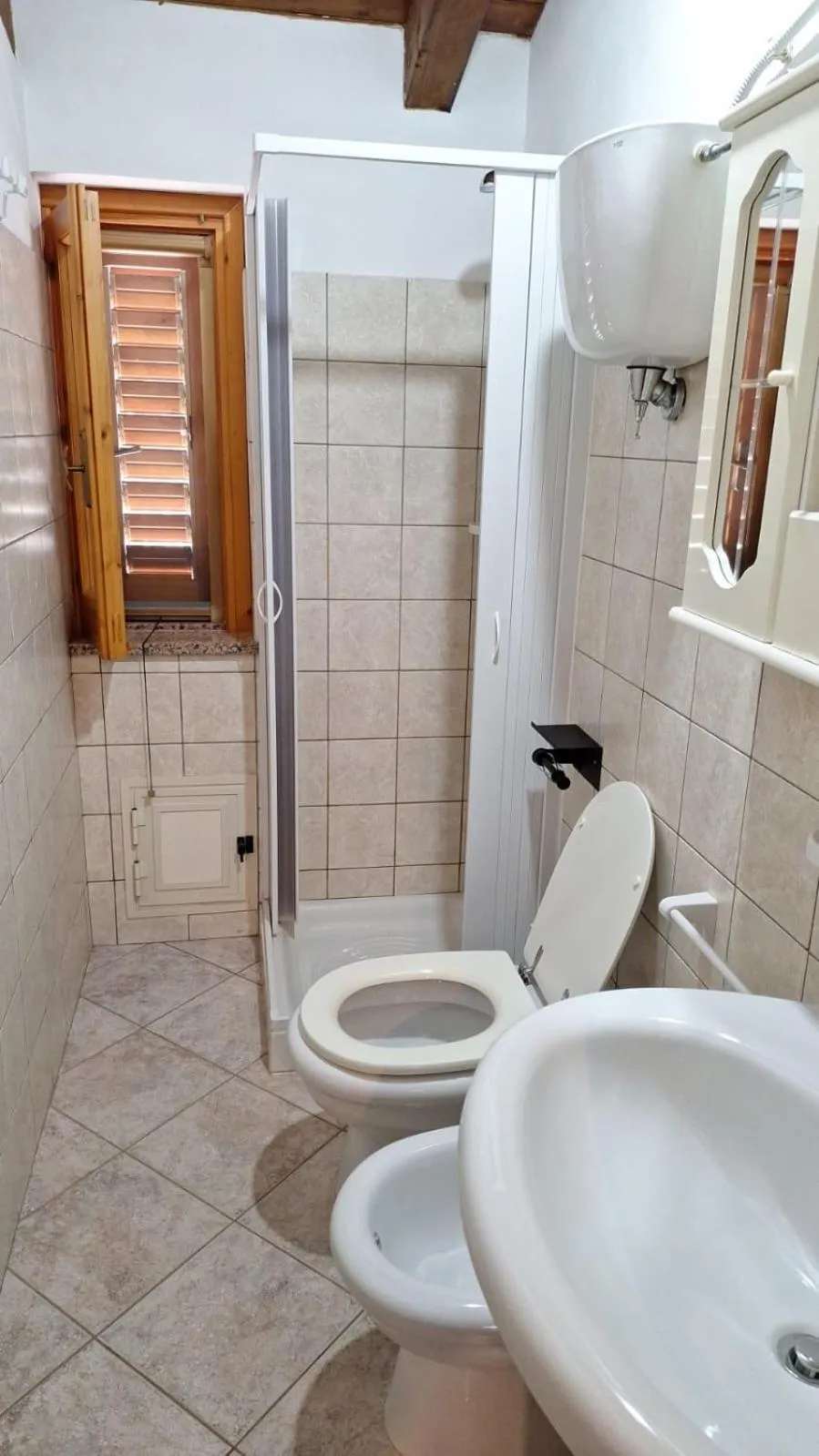 Shower in Villaggio Camping La Scogliera