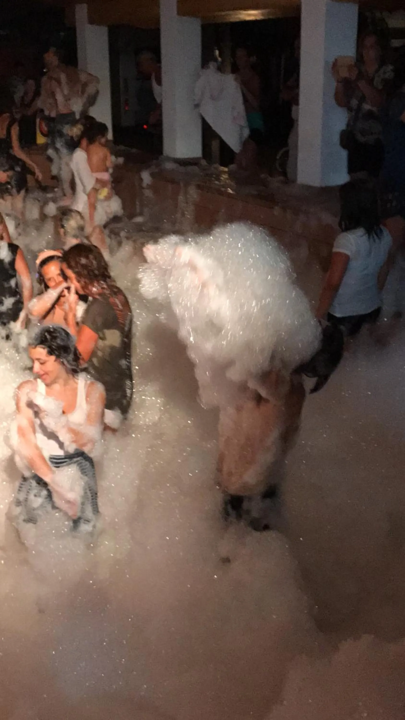 Evening entertainment in Villaggio Camping La Scogliera