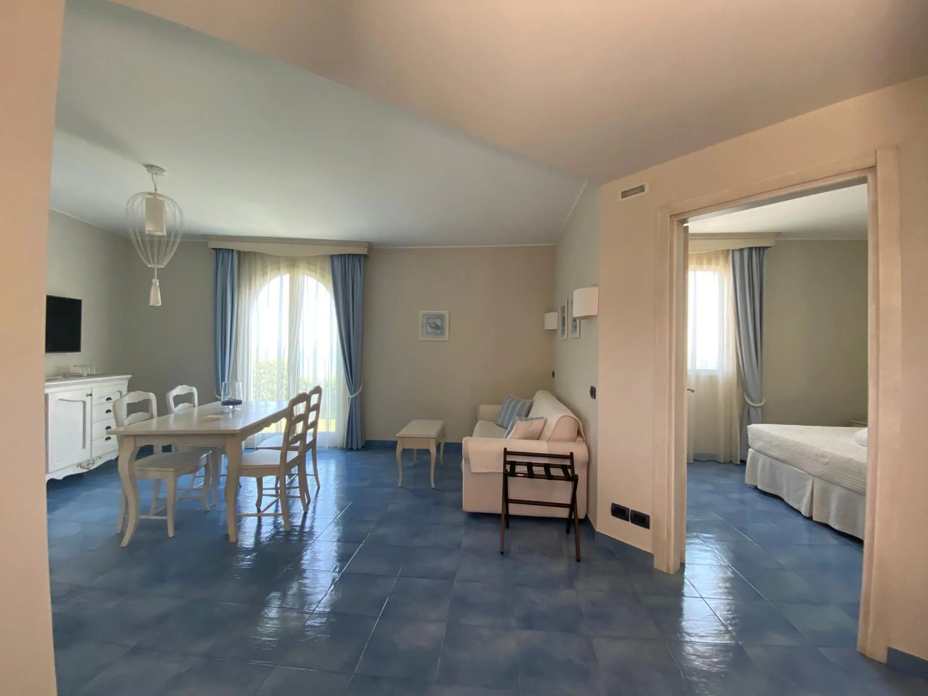 Bed in Baia Delphis Resort