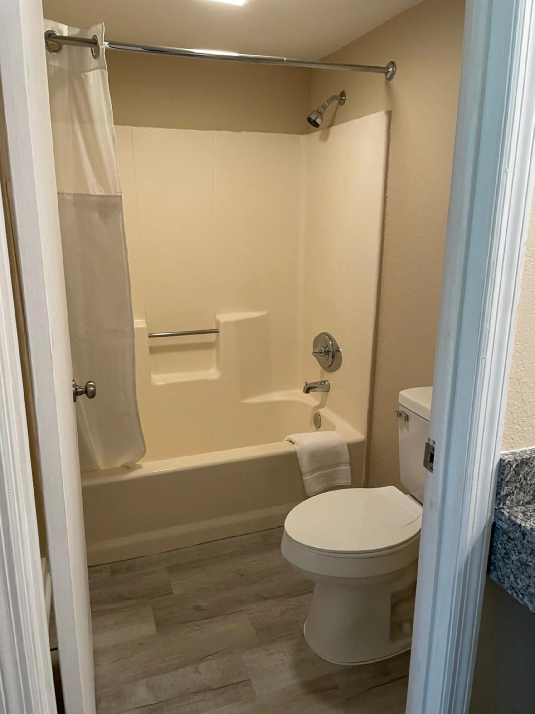 Bathroom in Econo Lodge