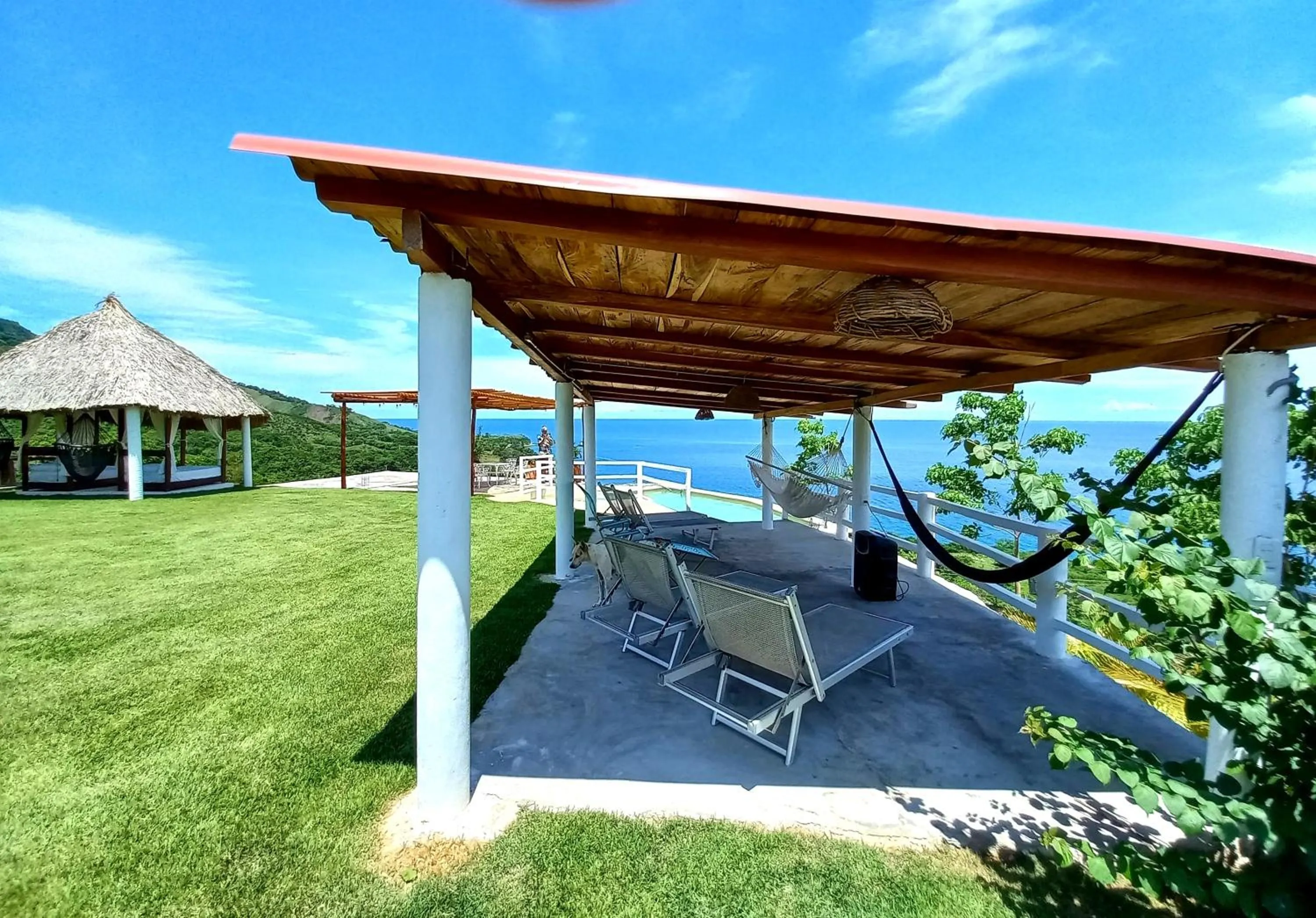 Treasure by the Sea Resort - Happy Hill