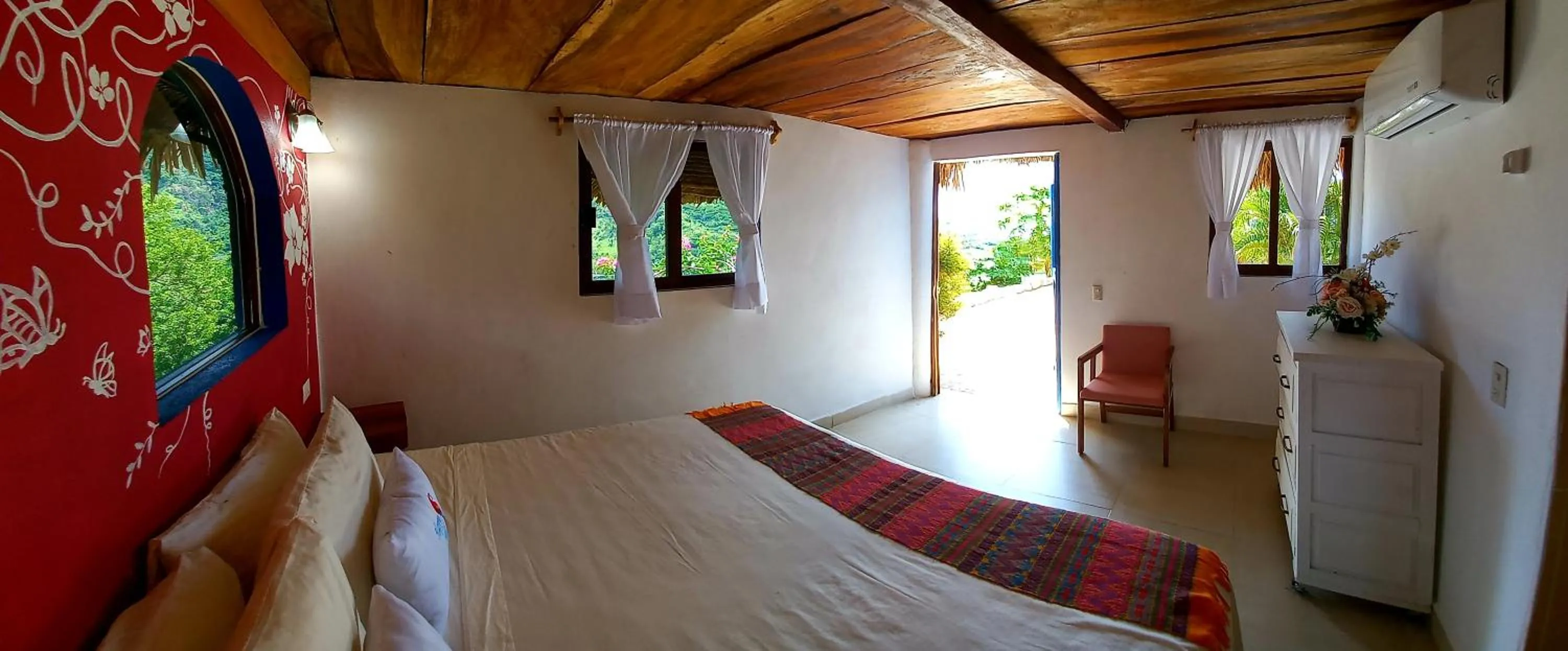 Treasure by the Sea Resort - Happy Hill