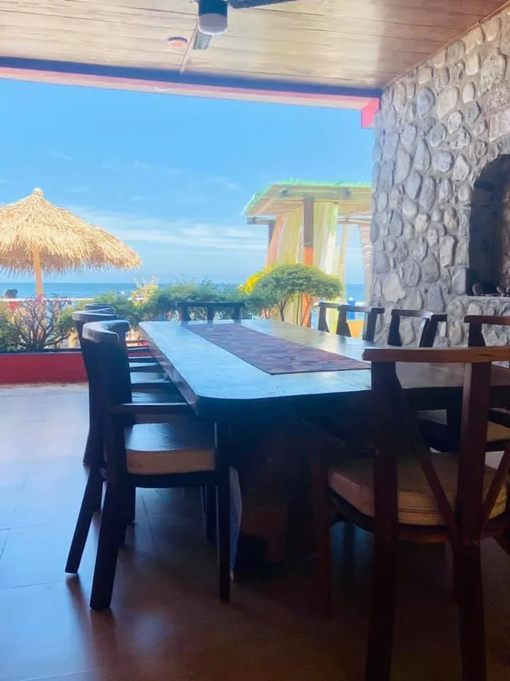 Treasure by the Sea Resort - Happy Hill