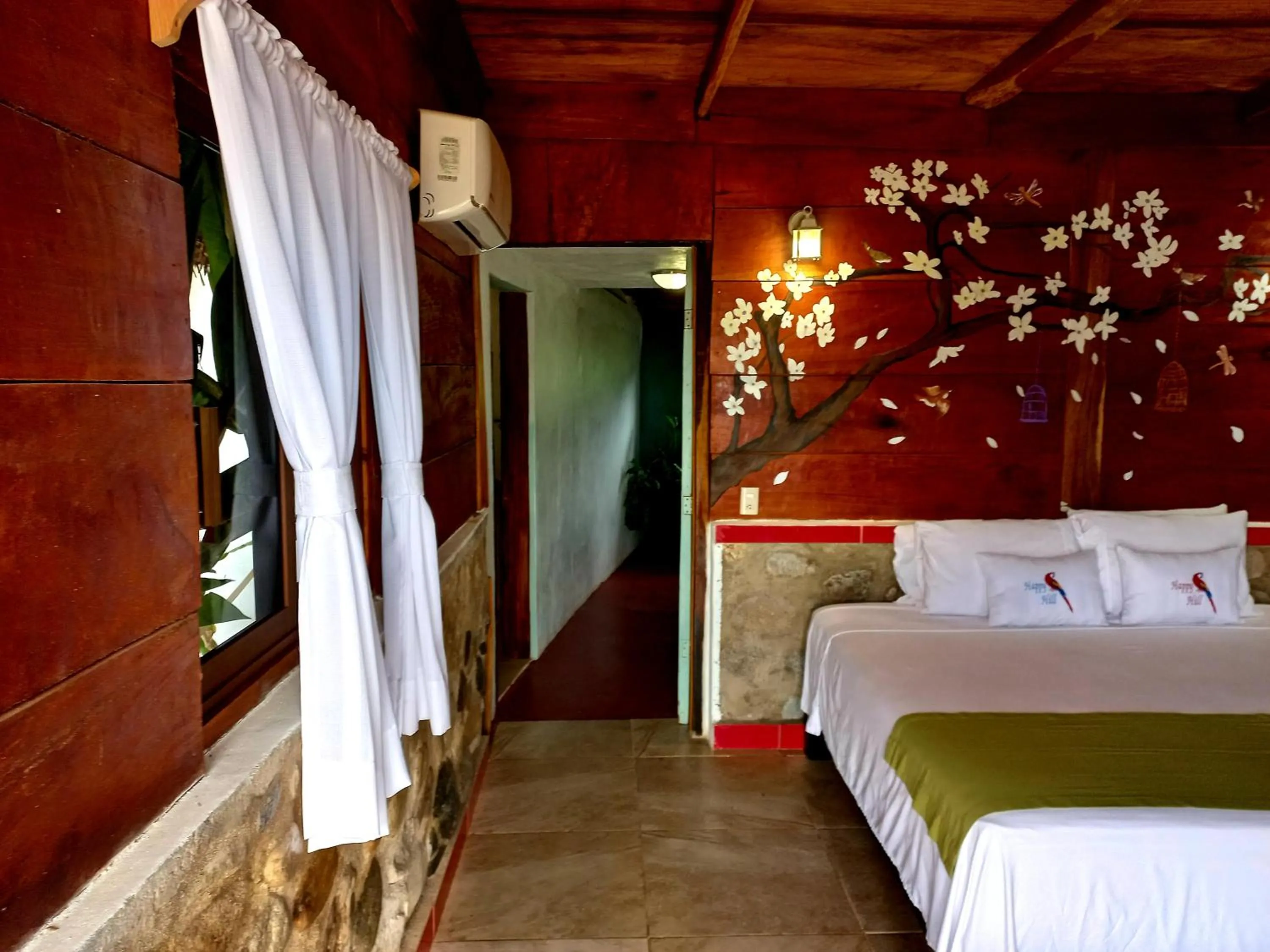 Treasure by the Sea Resort - Happy Hill