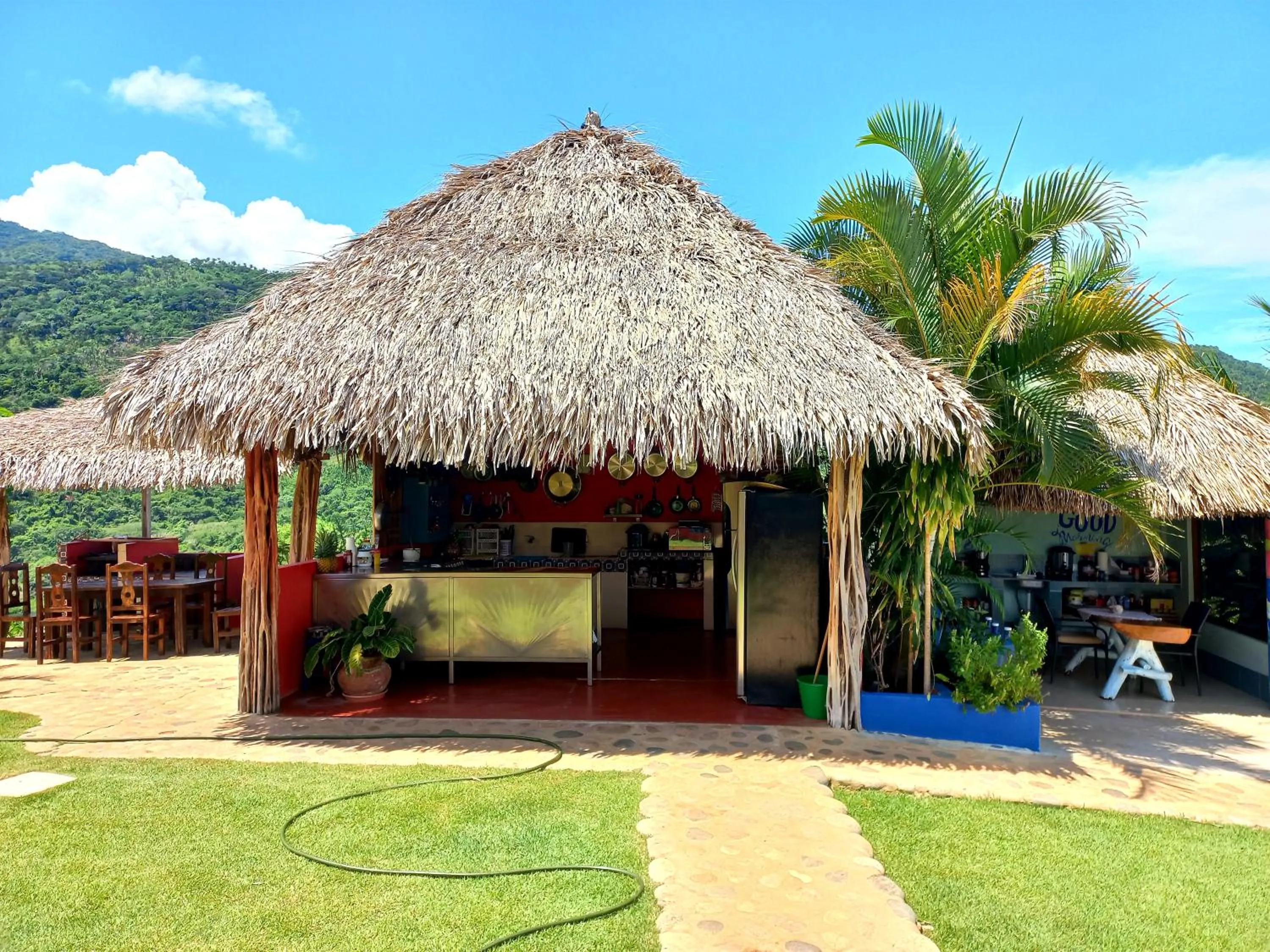 Treasure by the Sea Resort - Happy Hill