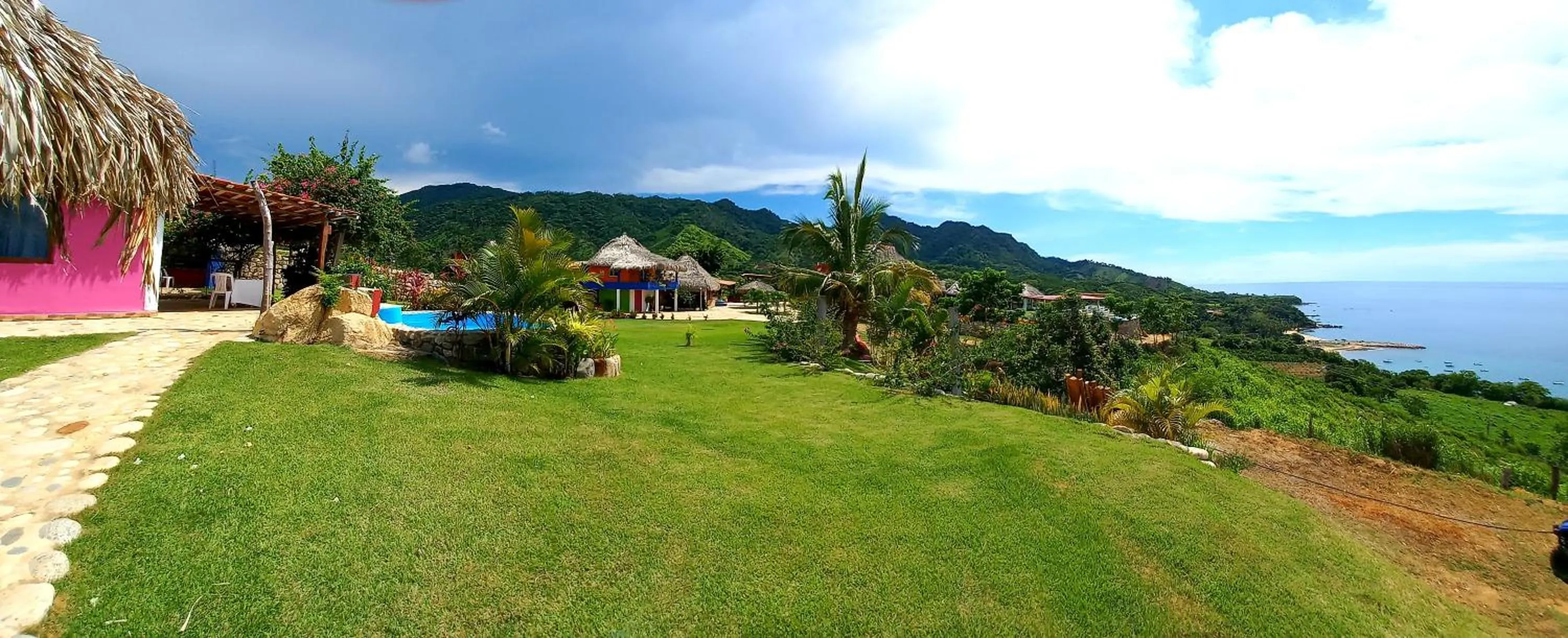 Treasure by the Sea Resort - Happy Hill