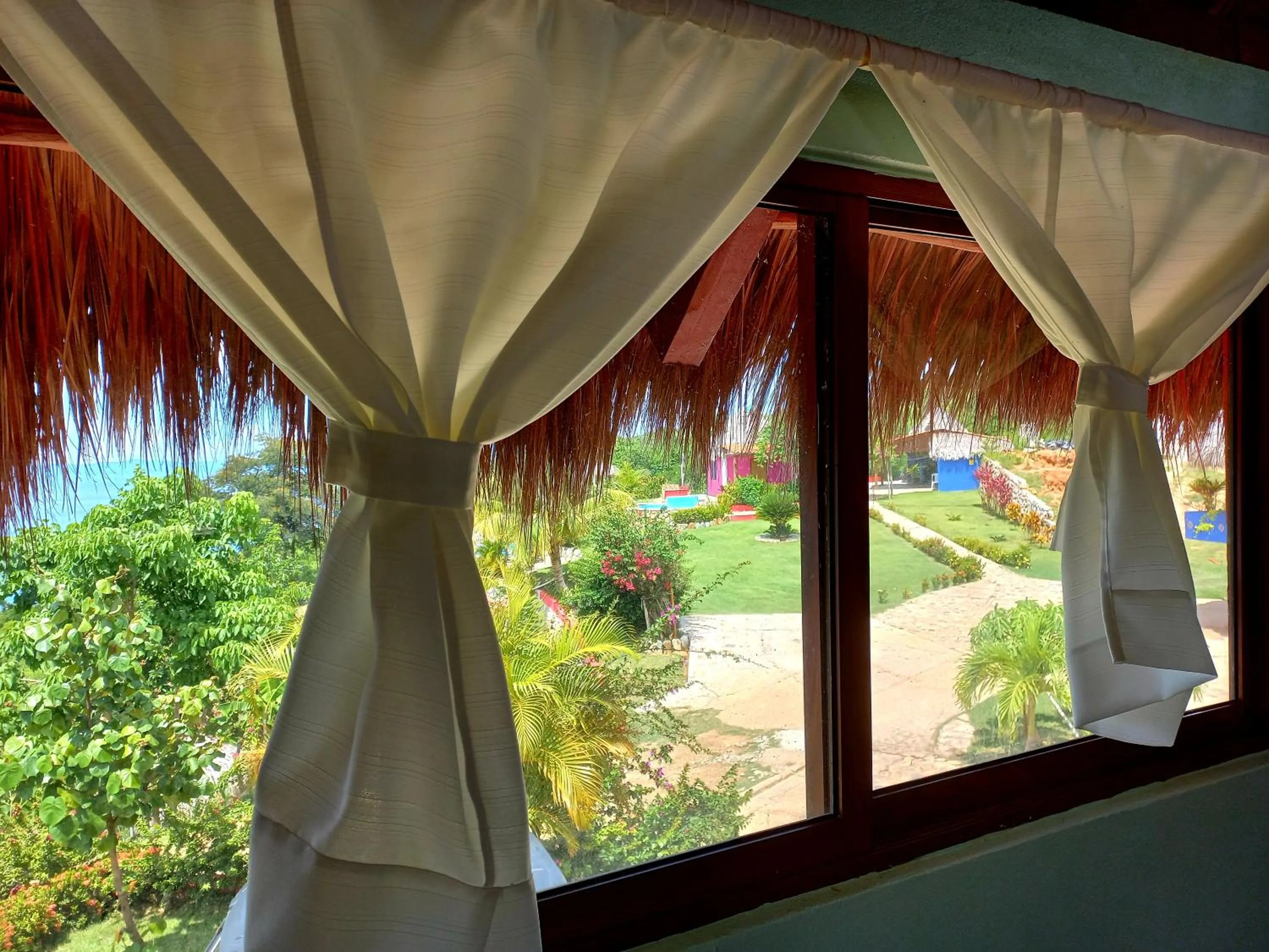 Treasure by the Sea Resort - Happy Hill