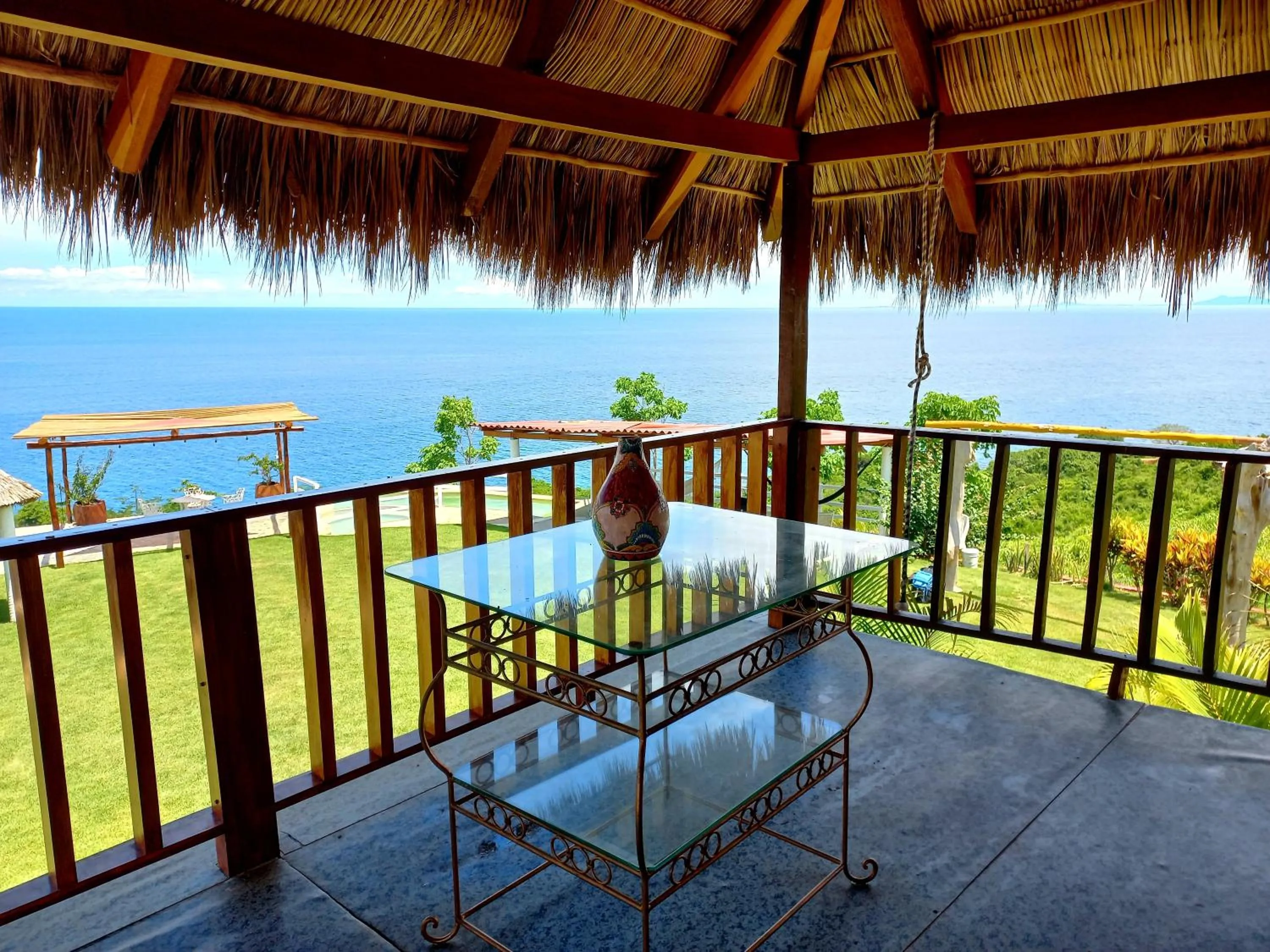 Treasure by the Sea Resort - Happy Hill