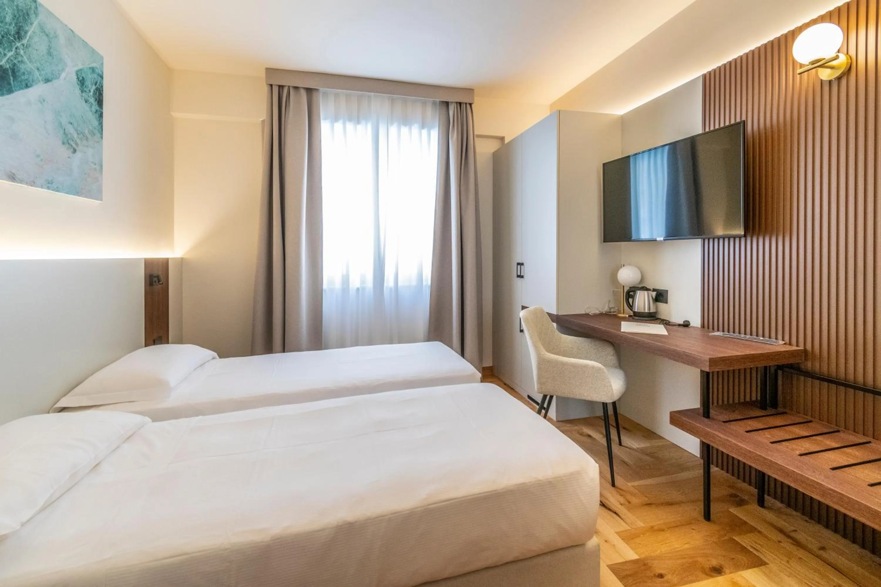 Bedroom, Bed in Madi city Hotel