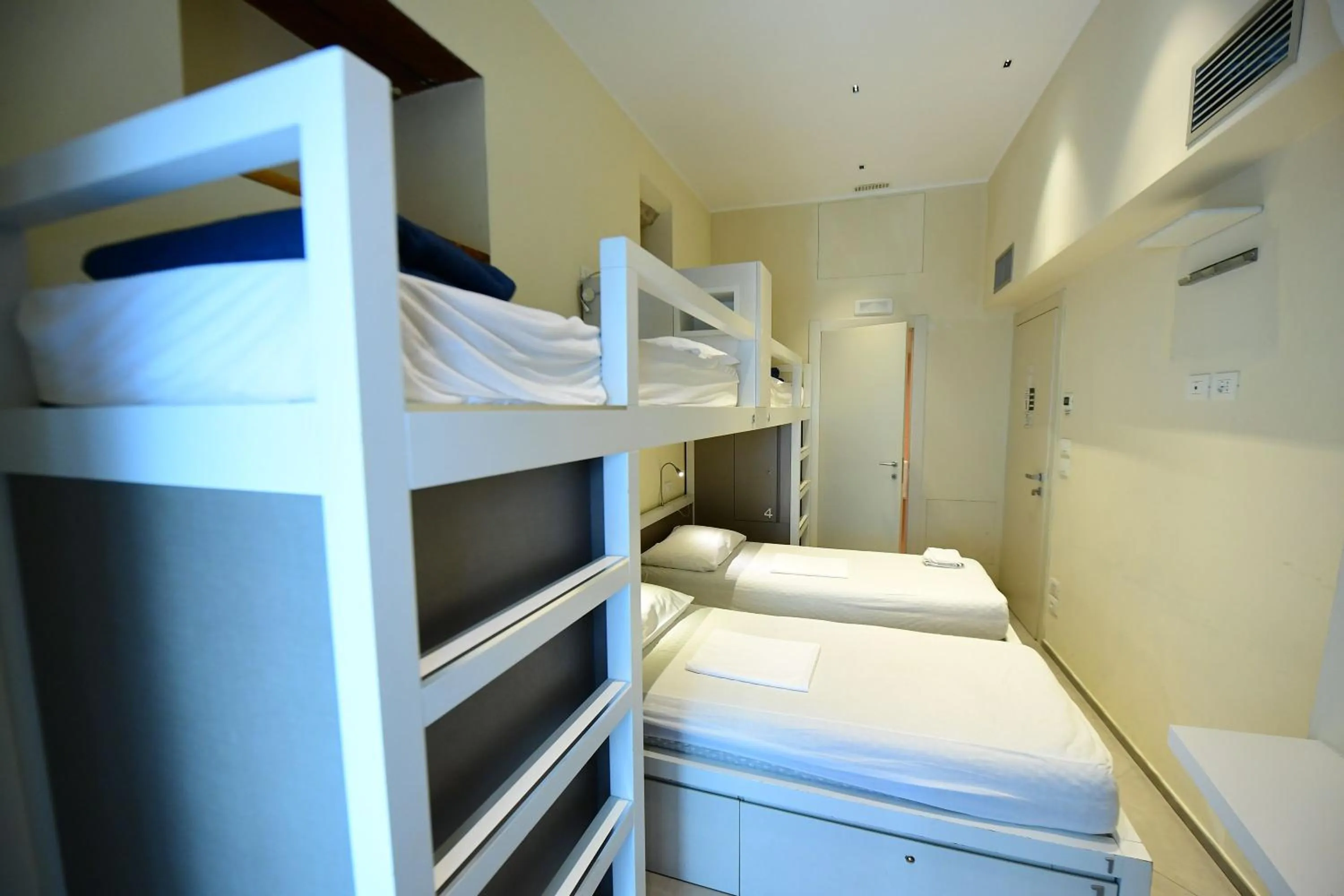 Bedroom, Bed in Little Italy Hostel Ex Chiesa S Donato