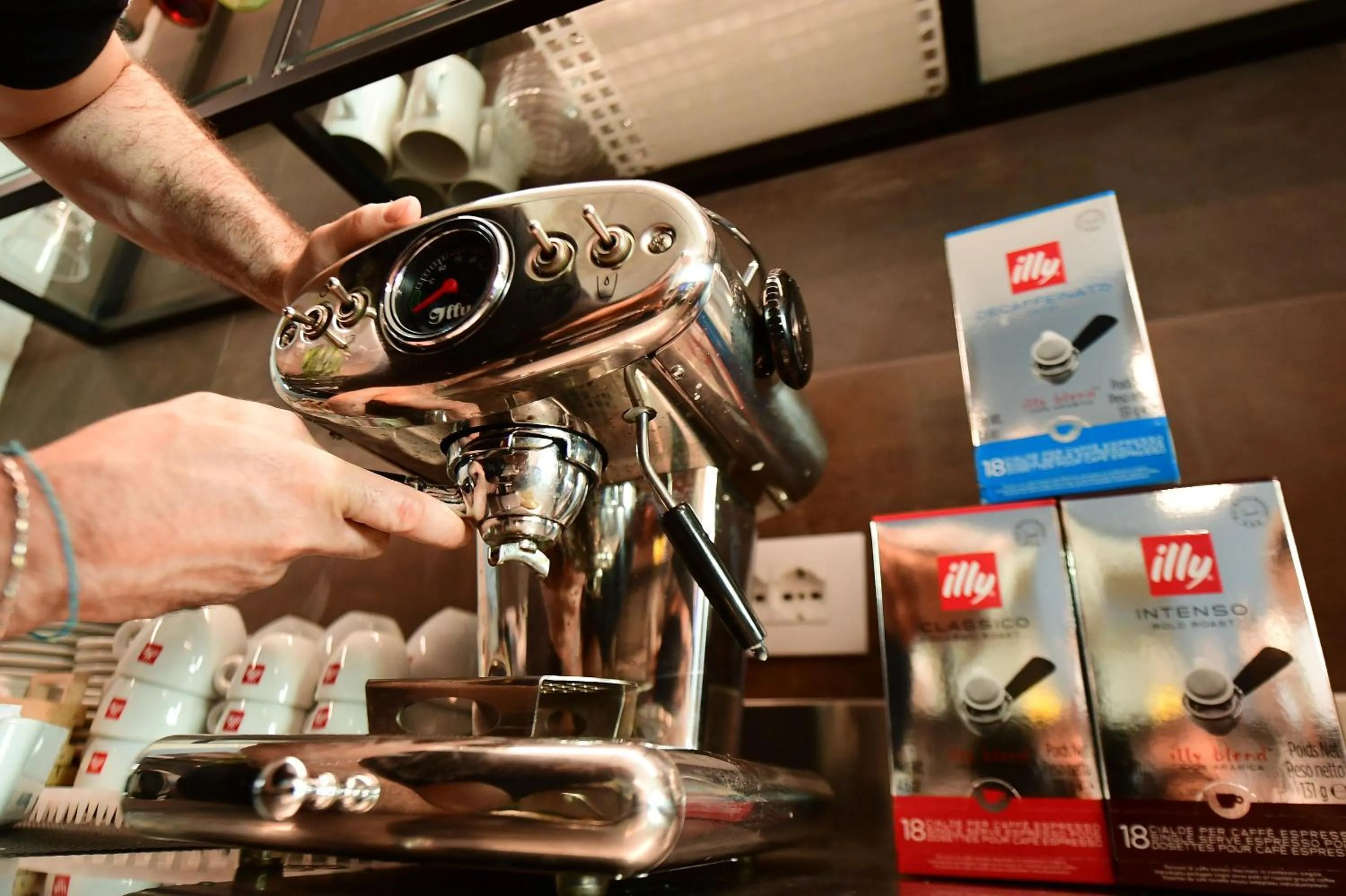 Buffet breakfast in Little Italy Hostel Ex Chiesa S Donato