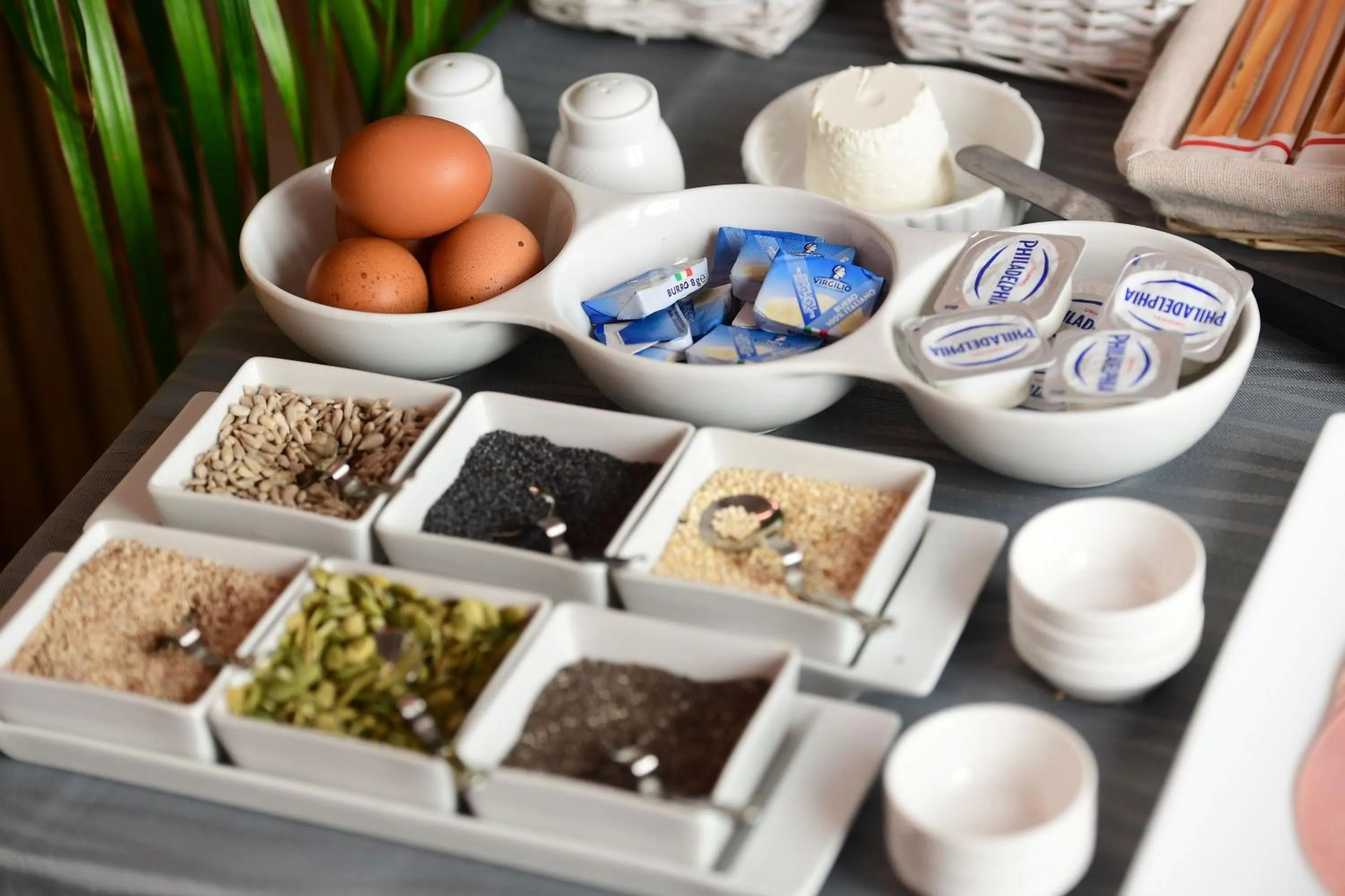 Buffet breakfast in Little Italy Hostel Ex Chiesa S Donato