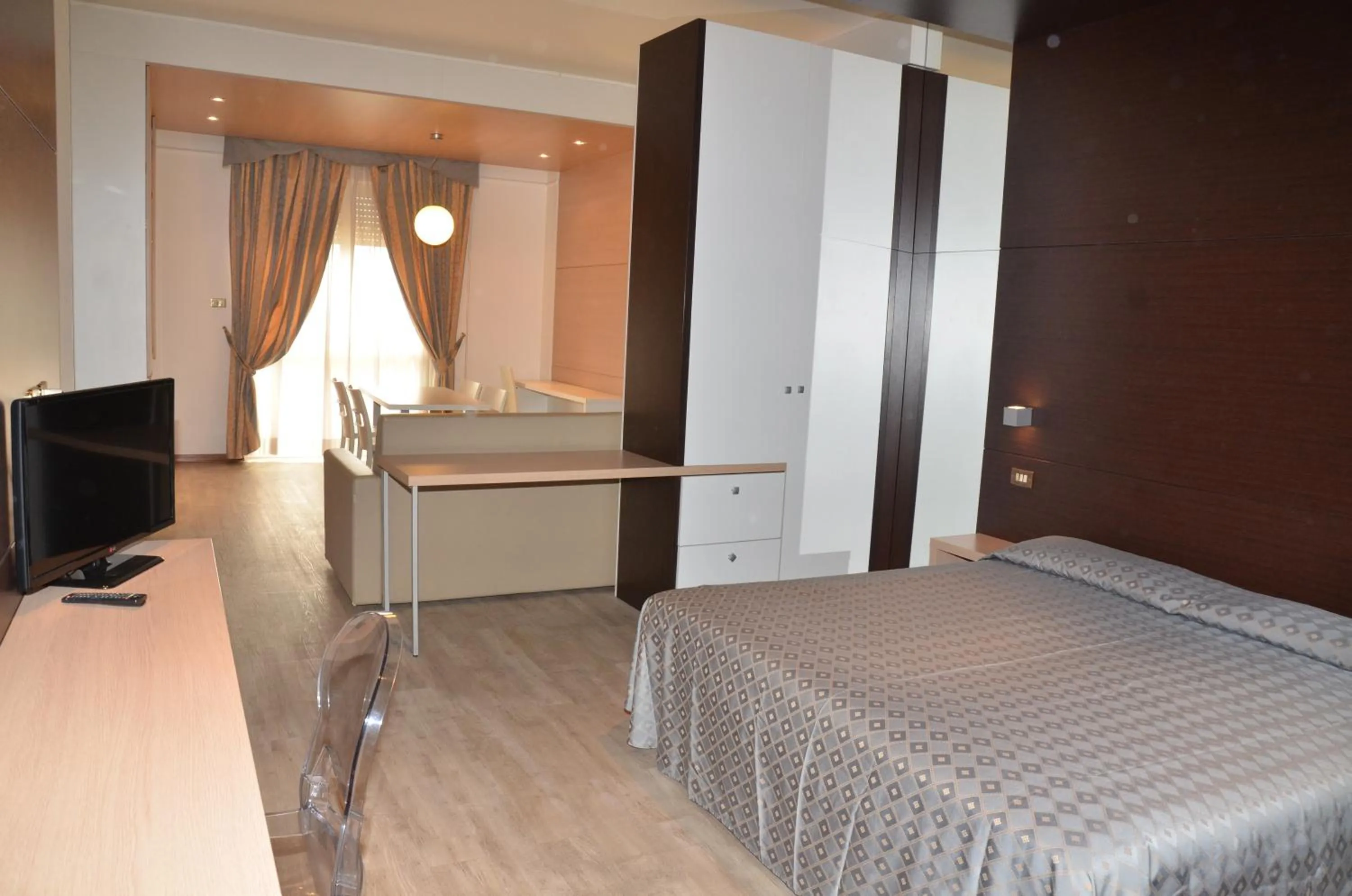 Bed in Grand Eurhotel