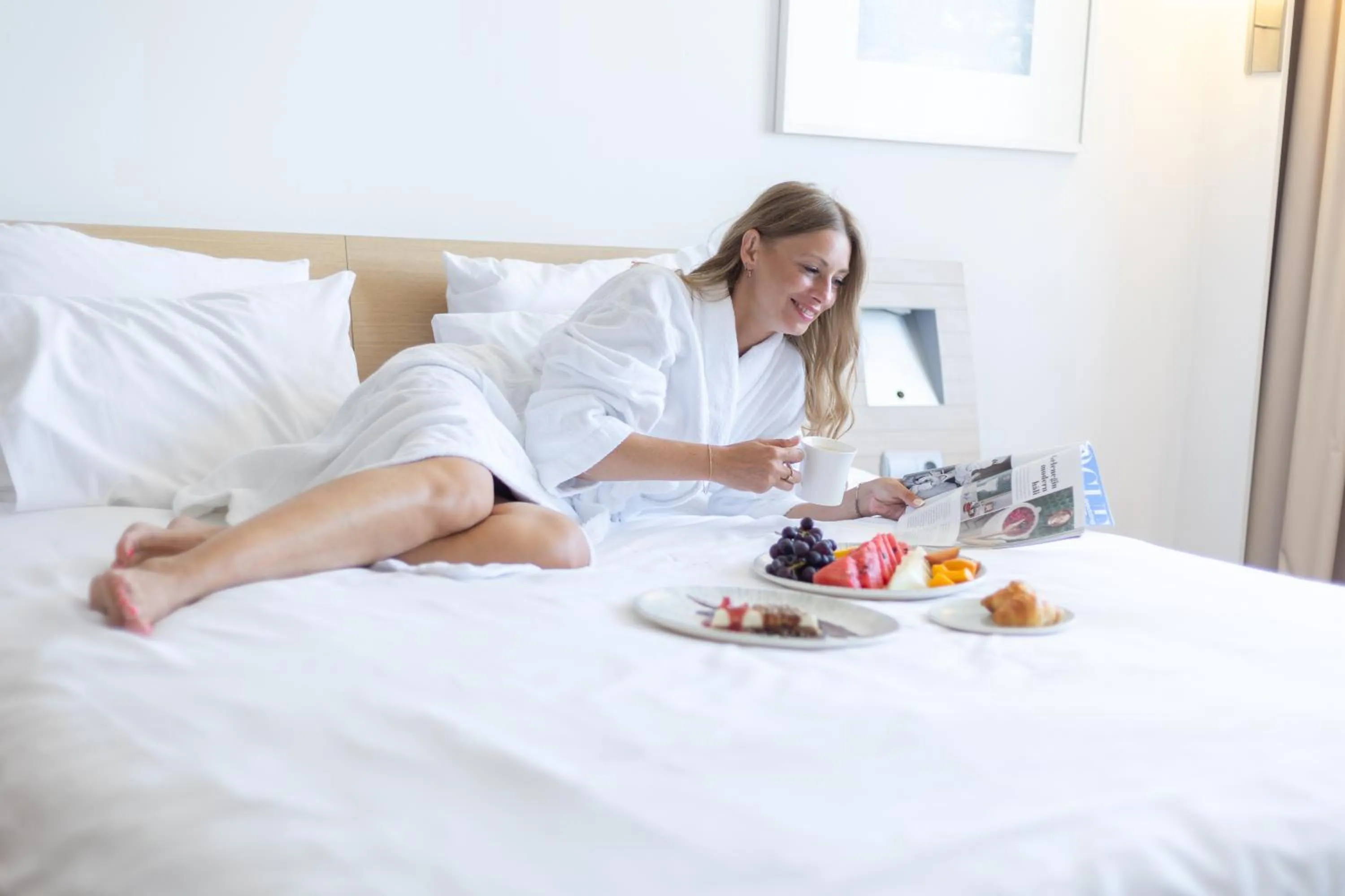 Bathroom, Bed in Novotel Istanbul Zeytinburnu