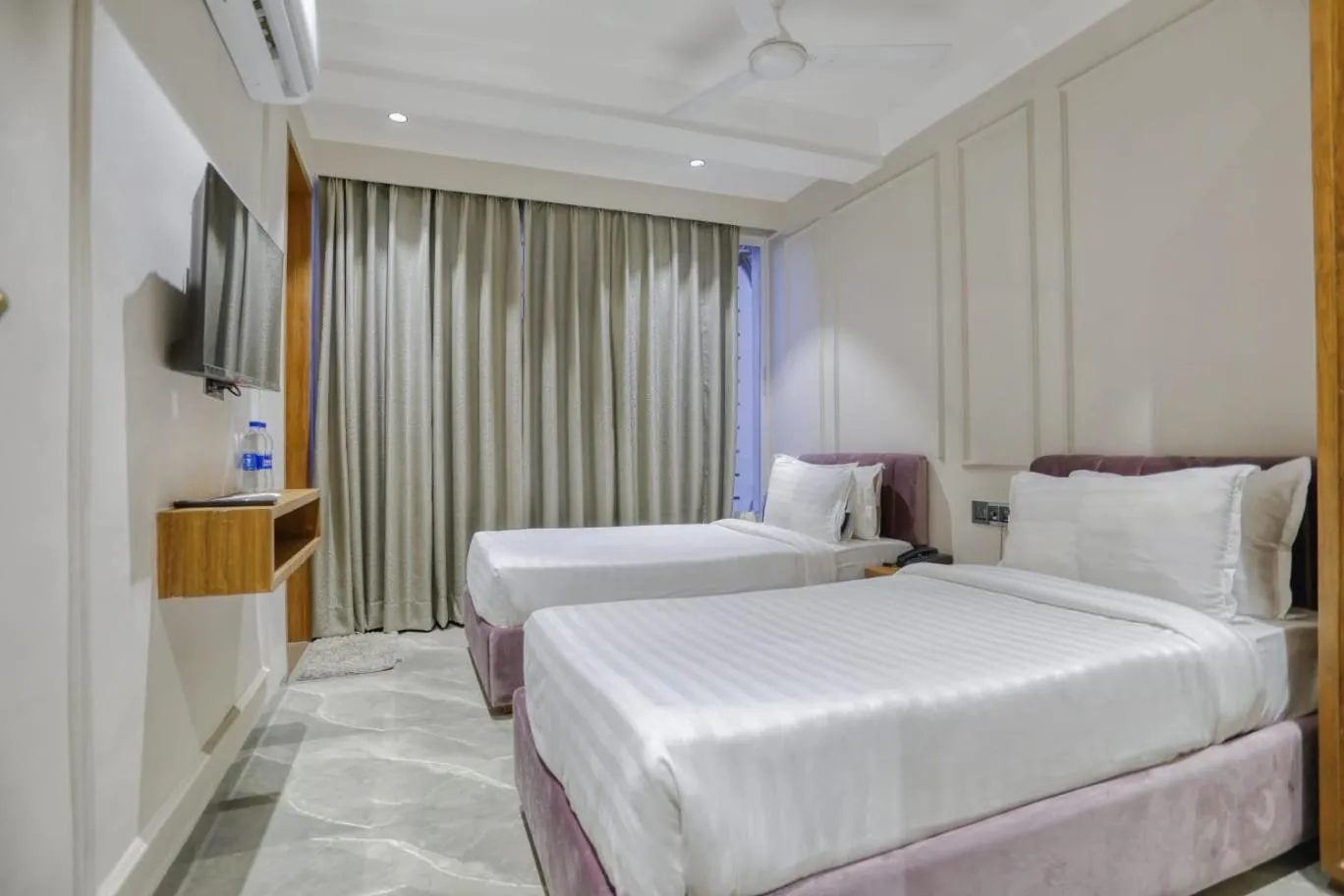 Bed in Hotel Pavilion