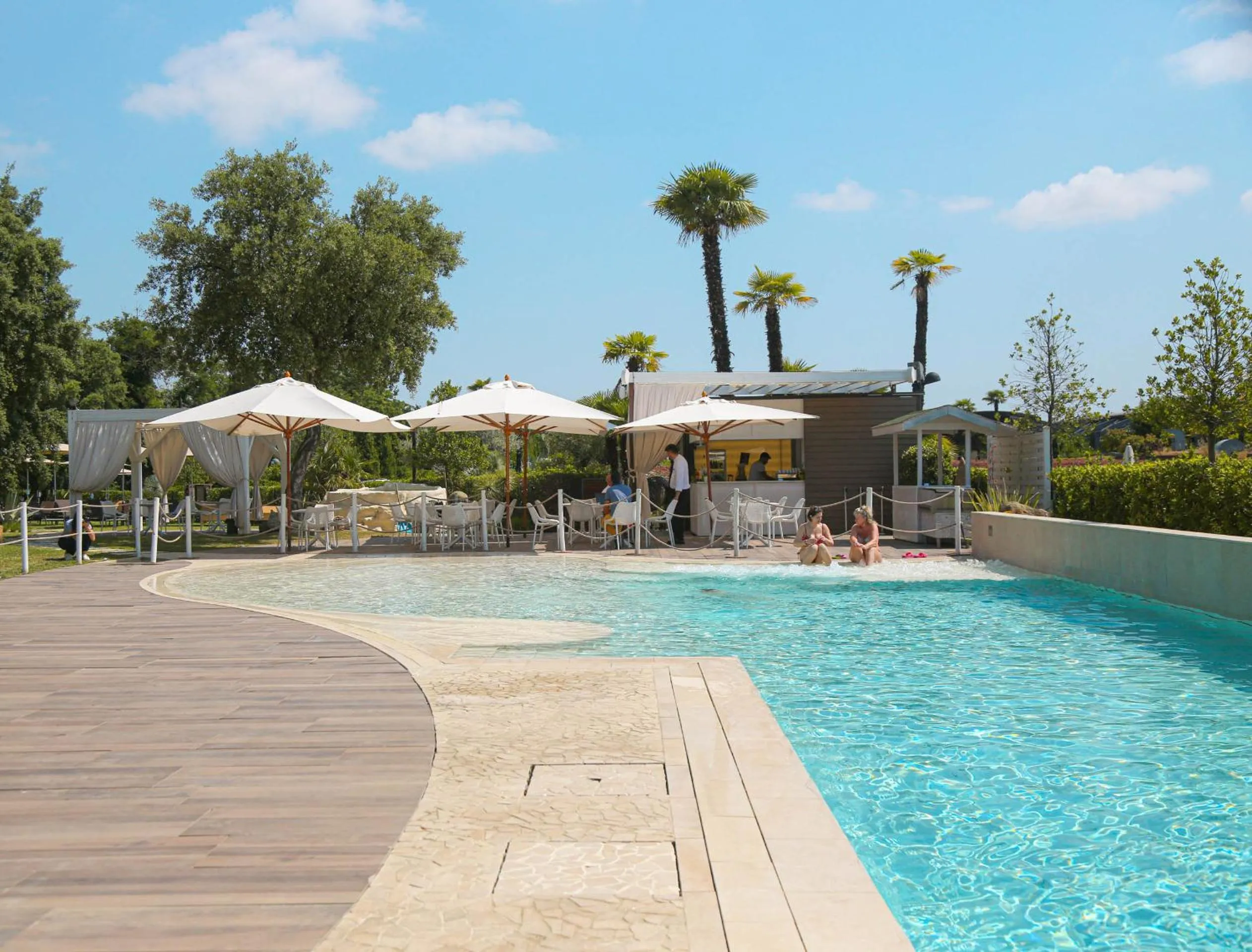 Swimming pool in Relais Bellaria Hotel & Congressi