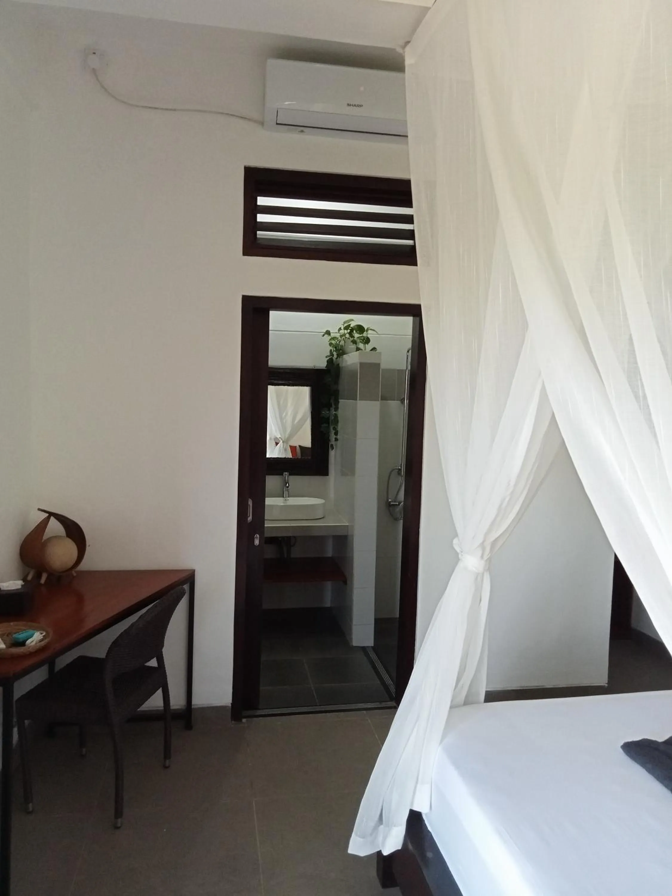 Bed in Villa Markisa Pakisan