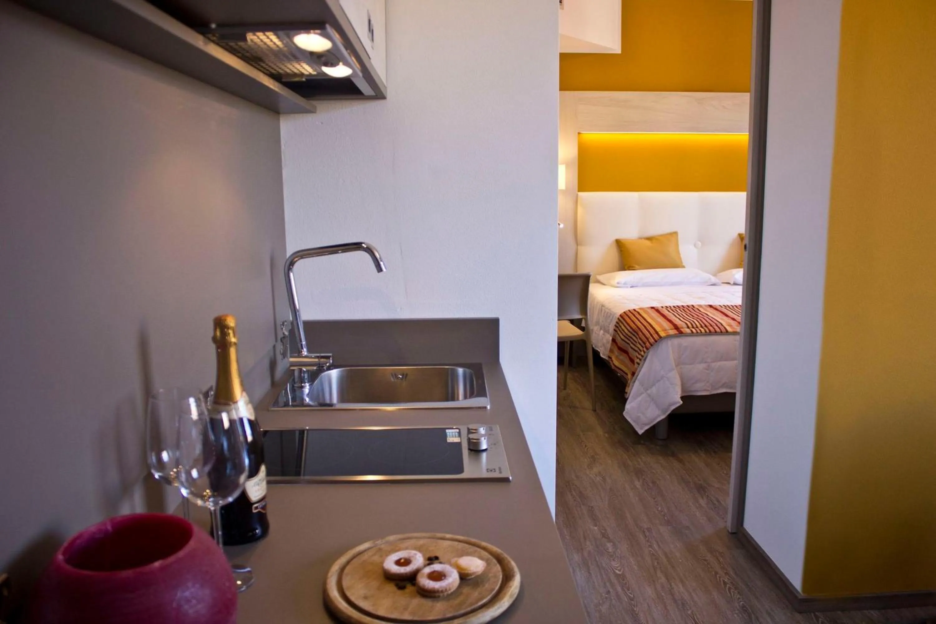 Photo of the whole room, Bed in Hotel Dolomiti