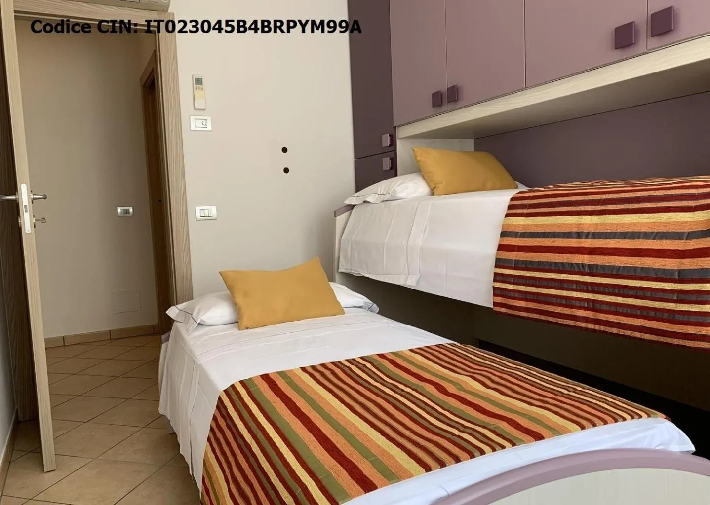 Bed in Hotel Dolomiti