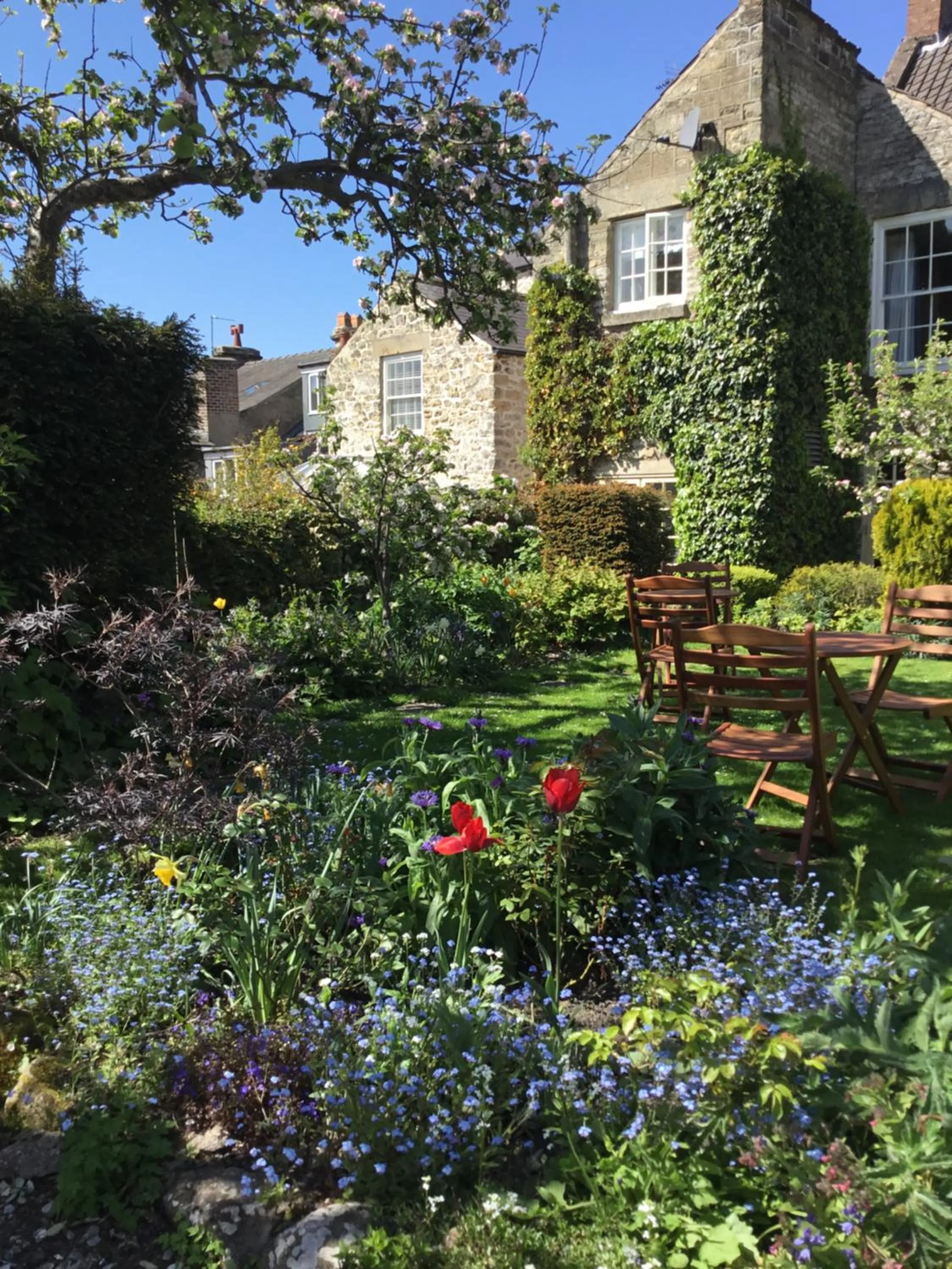 Bramwood Guest House