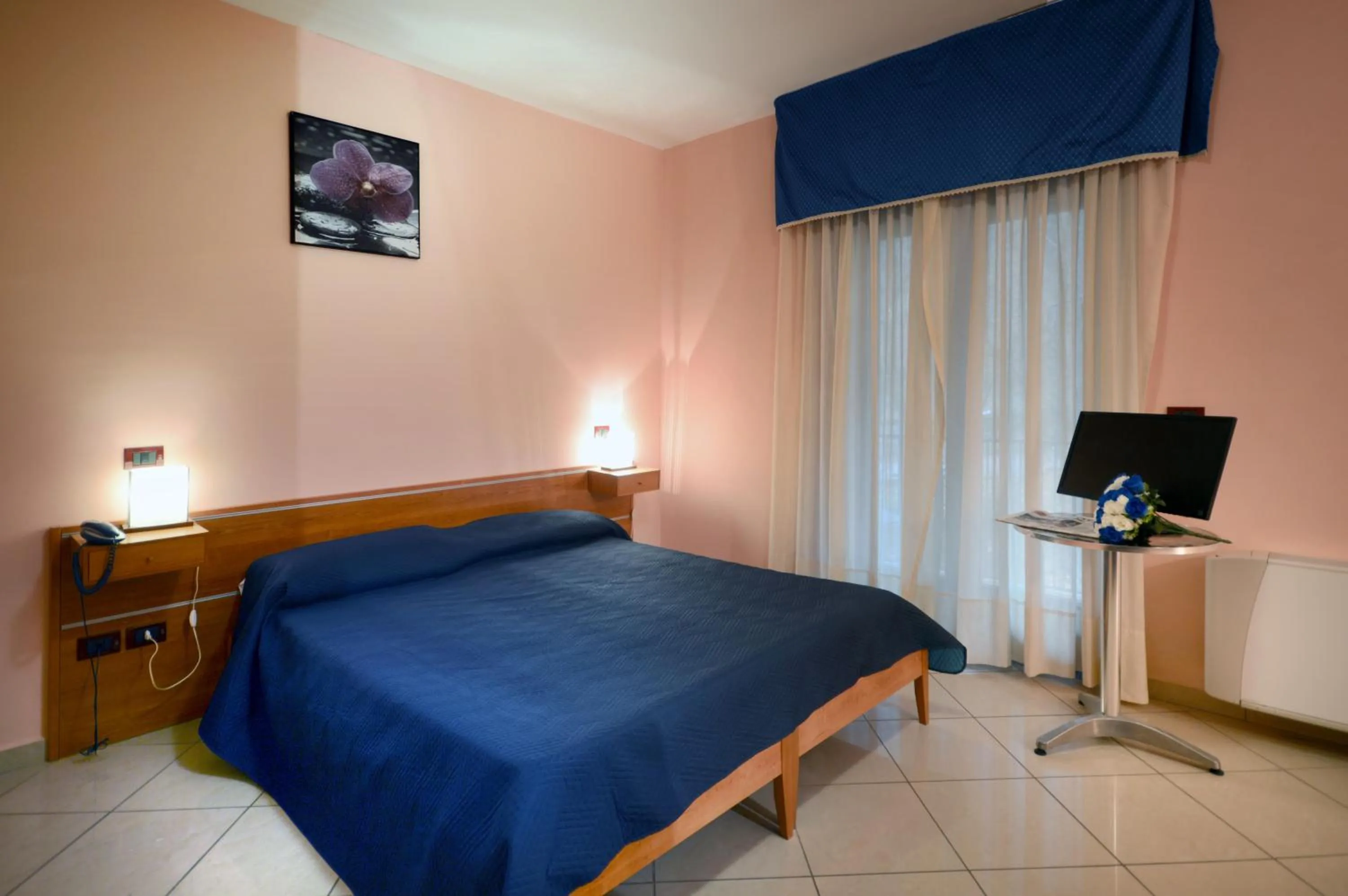 Place of worship, Bed in Royal Hotel Montevergine