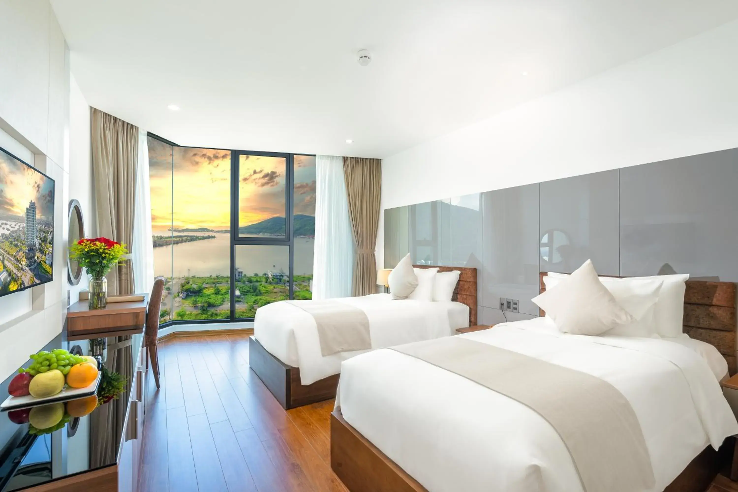 Deluxe Twin Room Bay view - single occupancy in Alan Sea Hotel Danang Deluxe Twin Room Bay view - single occupancy in Alan Sea Hotel Danang