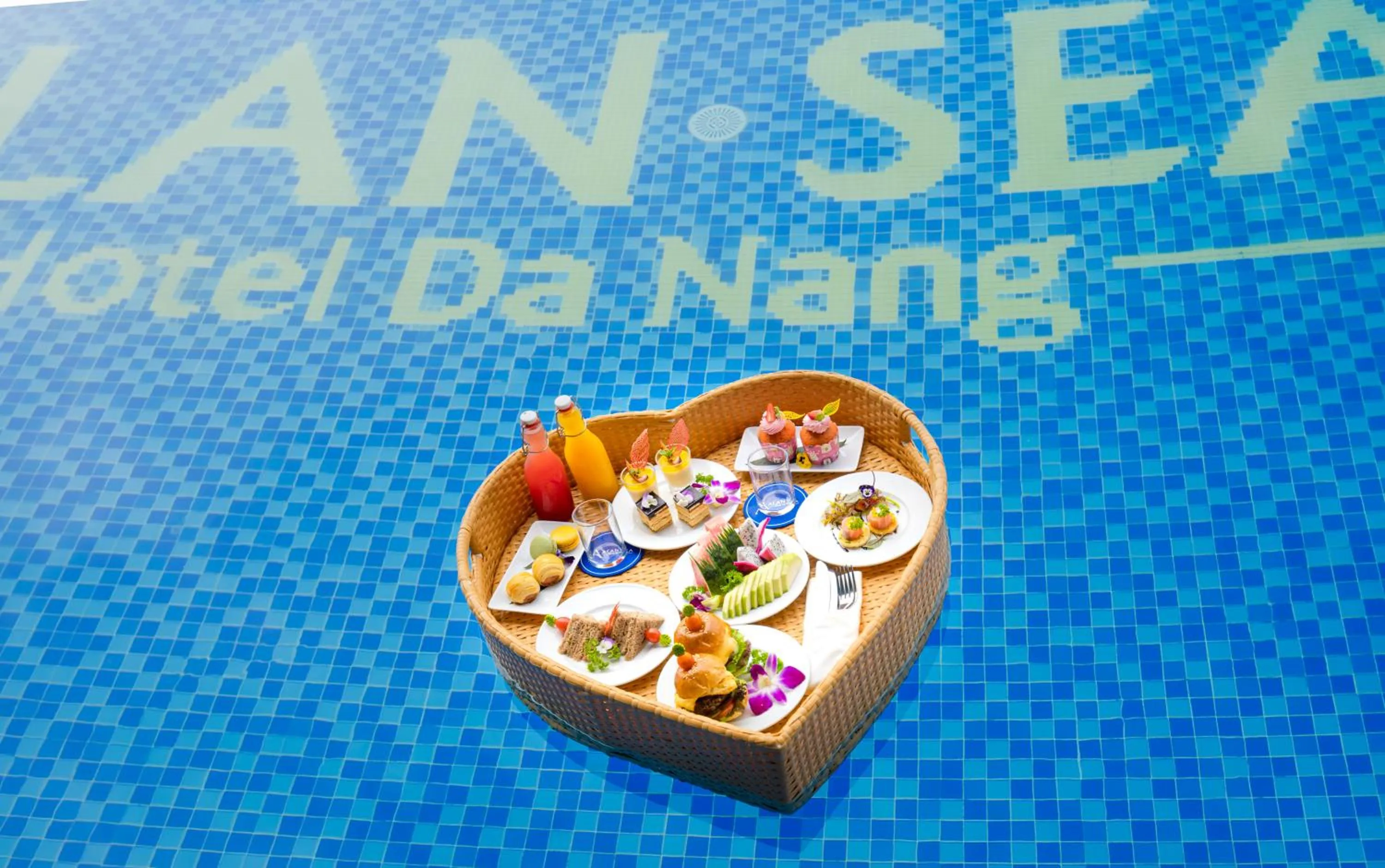 Food in Alan Sea Hotel Danang