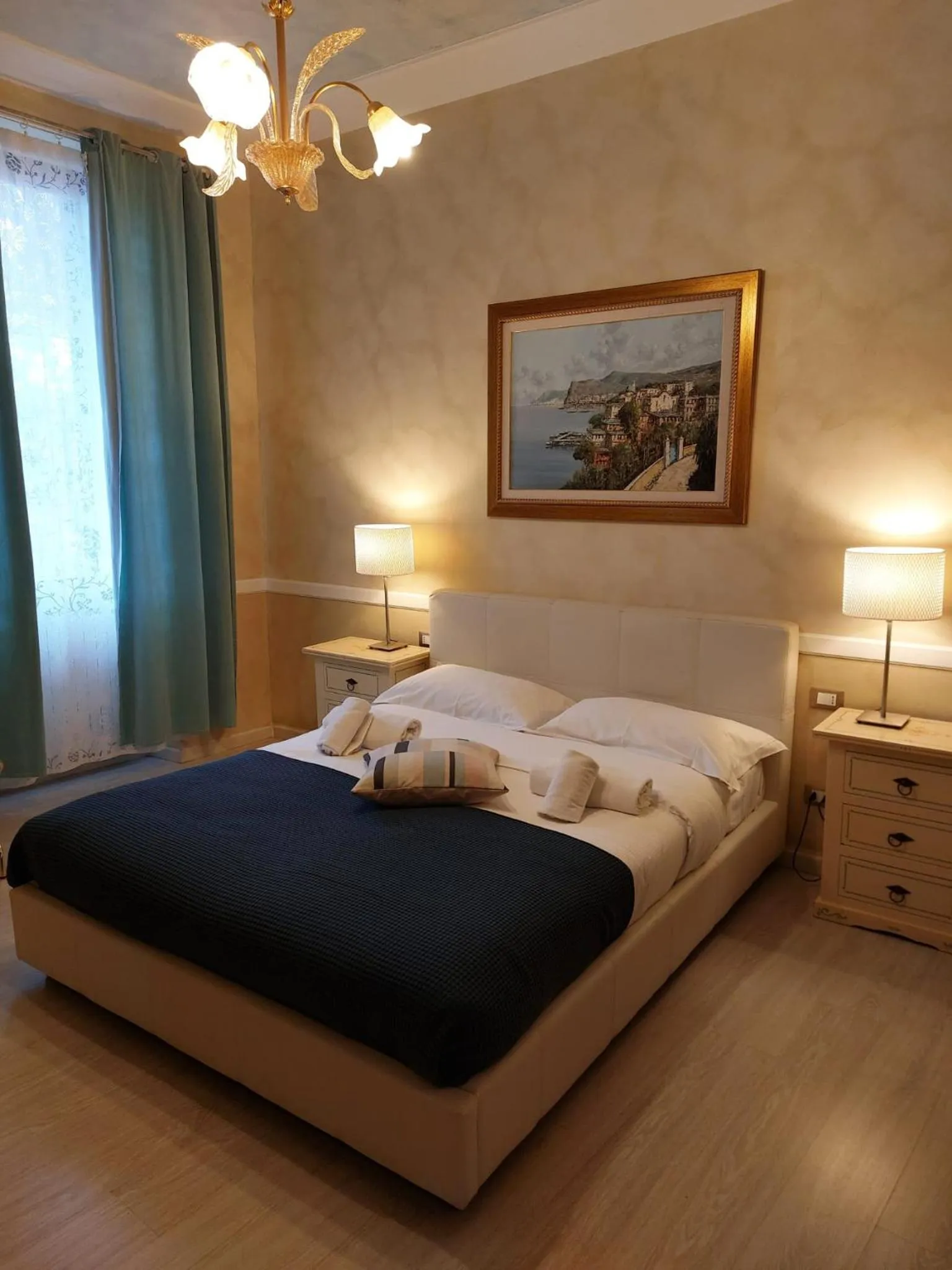 Bedroom, Bed in Lady Verona Residence