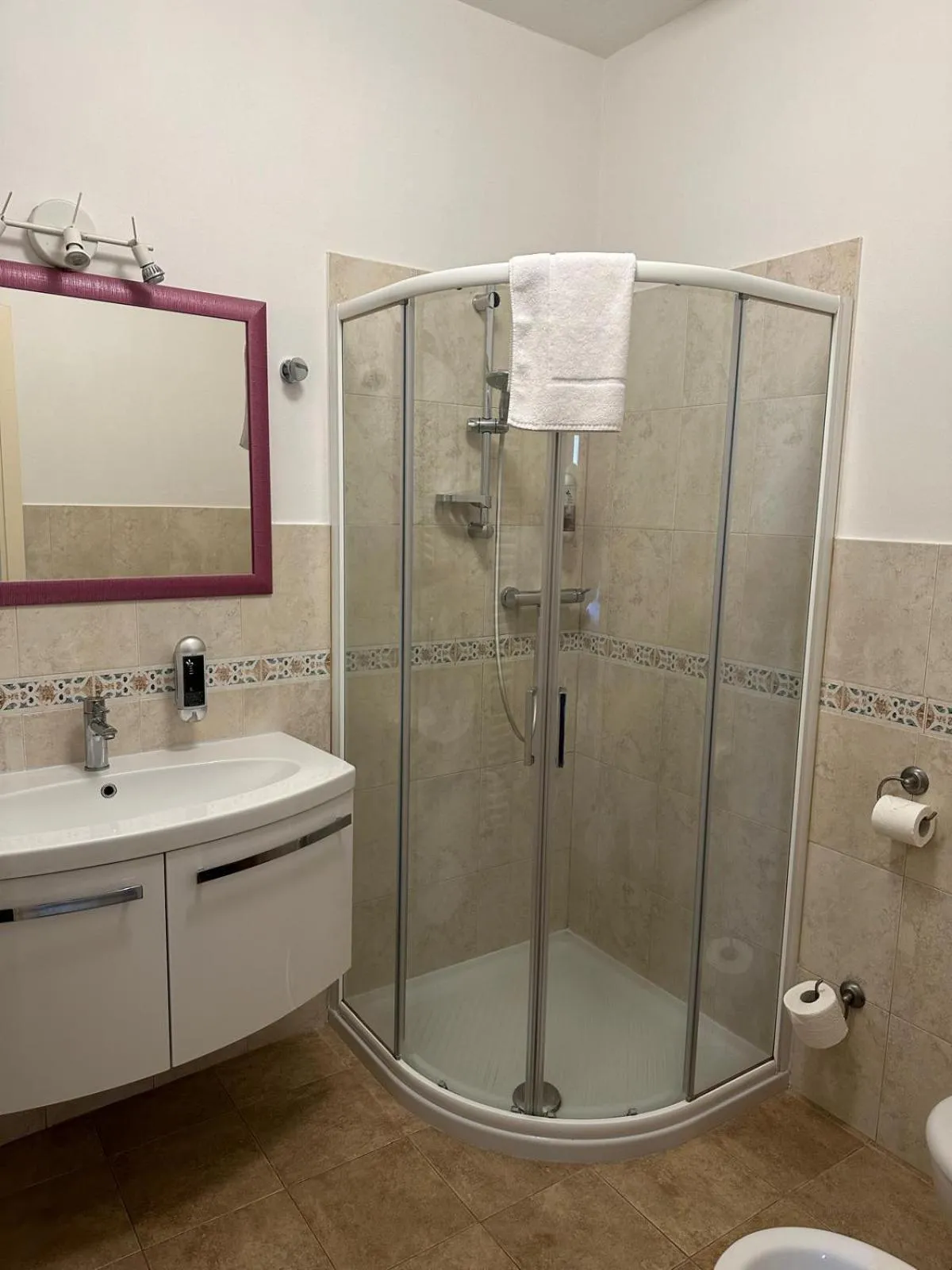 Shower in Lady Verona Residence