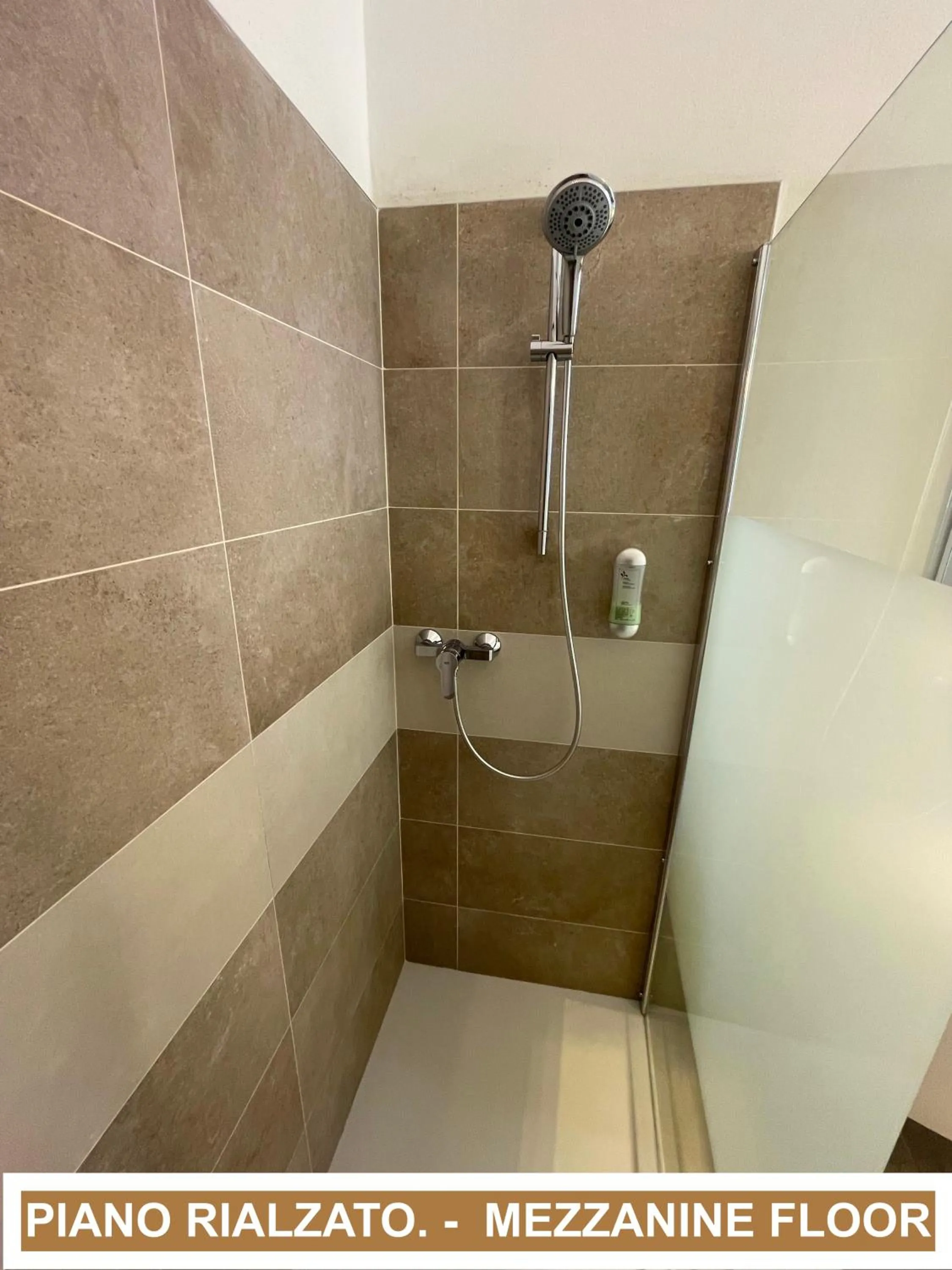 Shower in Lady Verona Residence