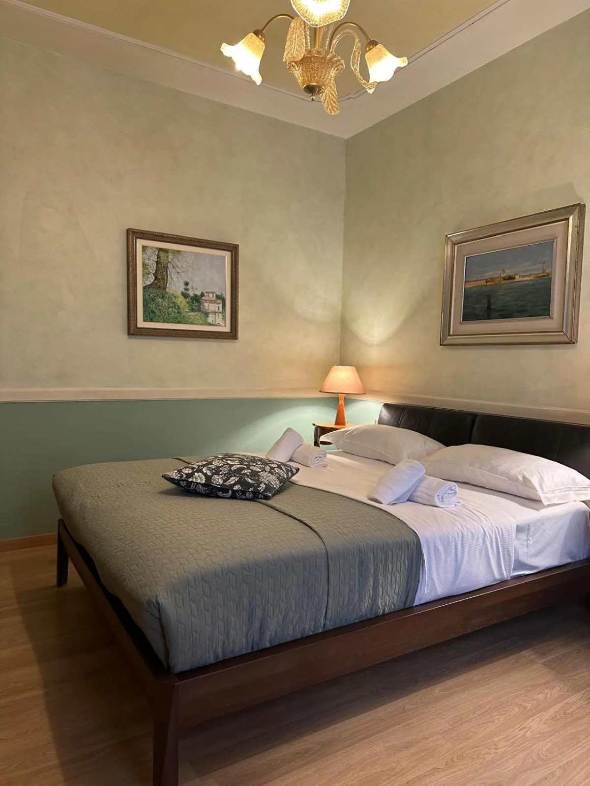 Bedroom, Bed in Lady Verona Residence