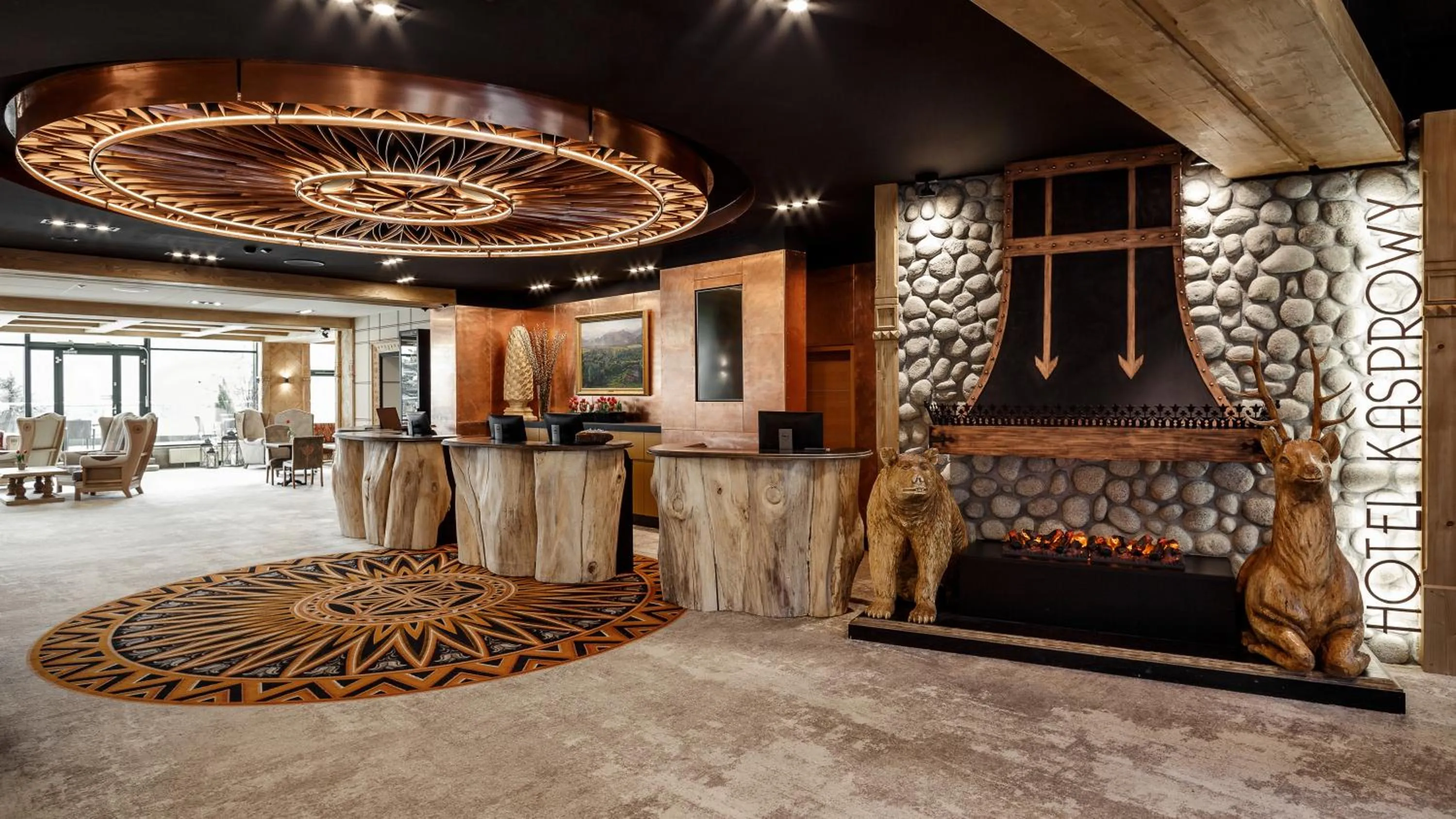 Lobby or reception in Bachleda Hotel Kasprowy