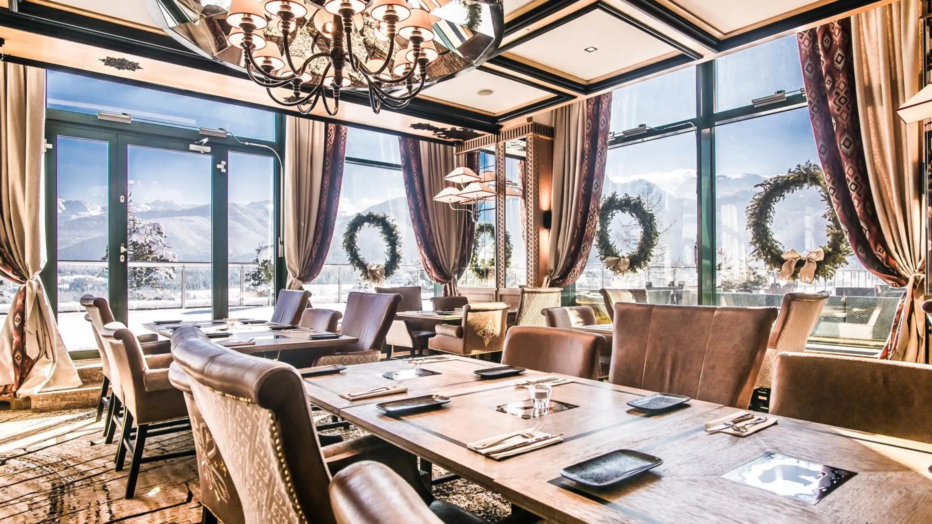 Restaurant/places to eat in Bachleda Hotel Kasprowy