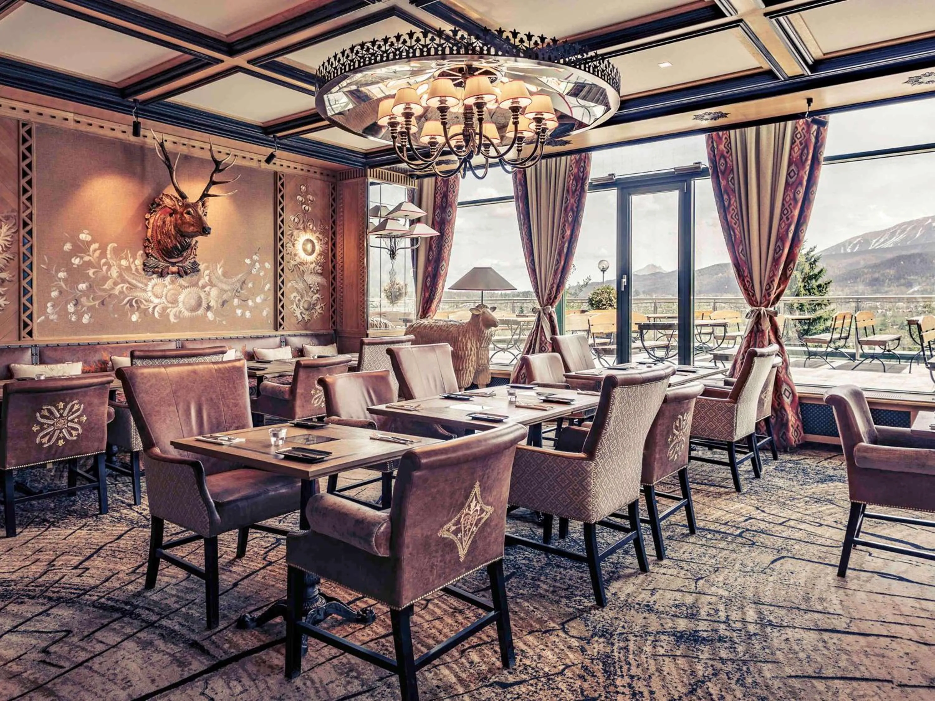 Restaurant/places to eat in Bachleda Hotel Kasprowy