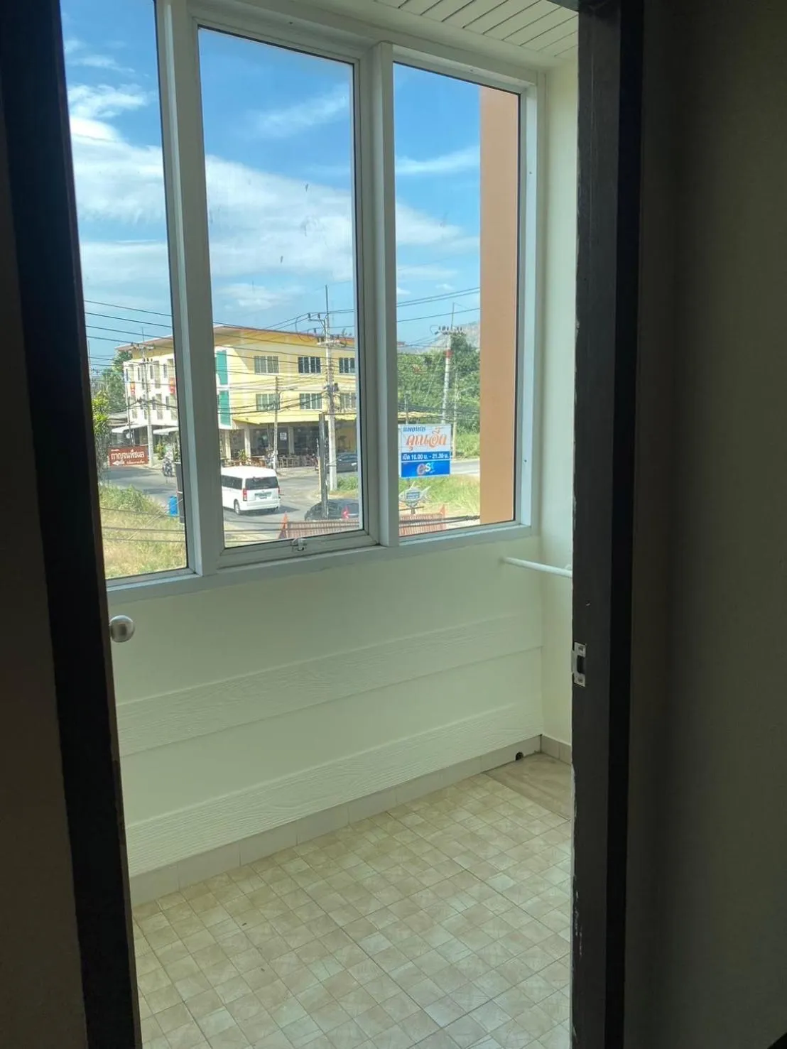 U Dee Room and Coffee