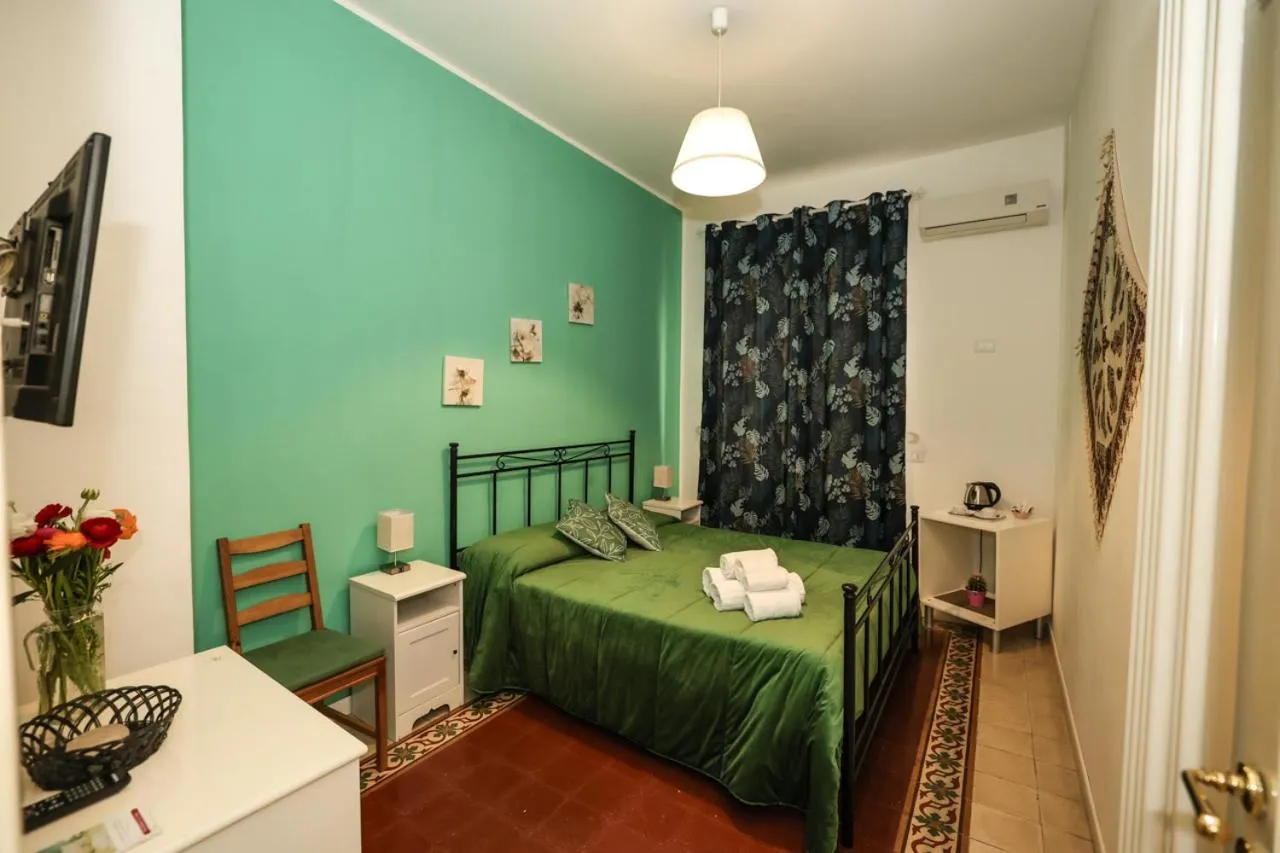 Photo of the whole room, Bed in Ai Tintori