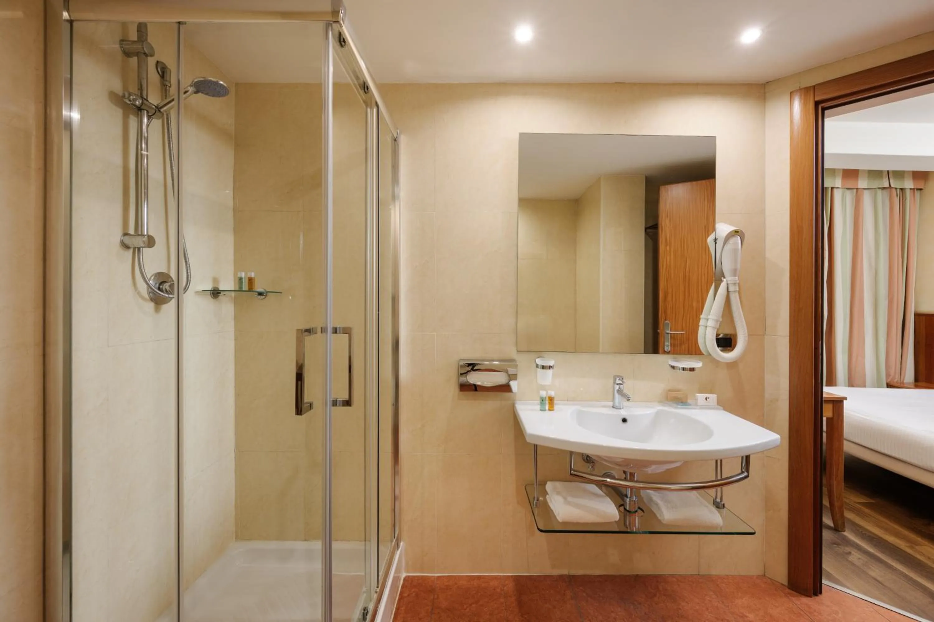 Shower in Hotel dei Cavalieri Caserta - La Reggia