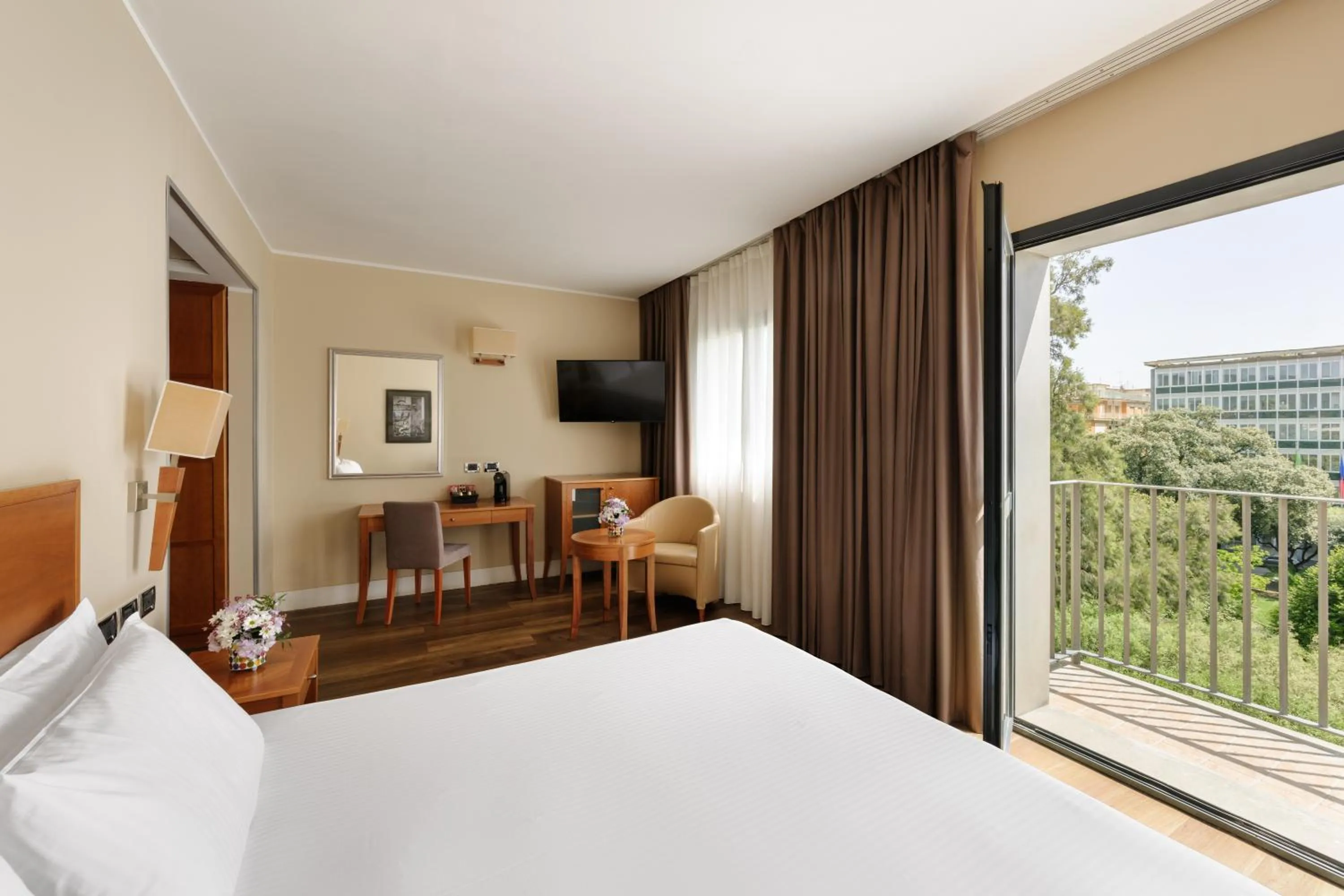 Bed in Hotel dei Cavalieri Caserta - La Reggia