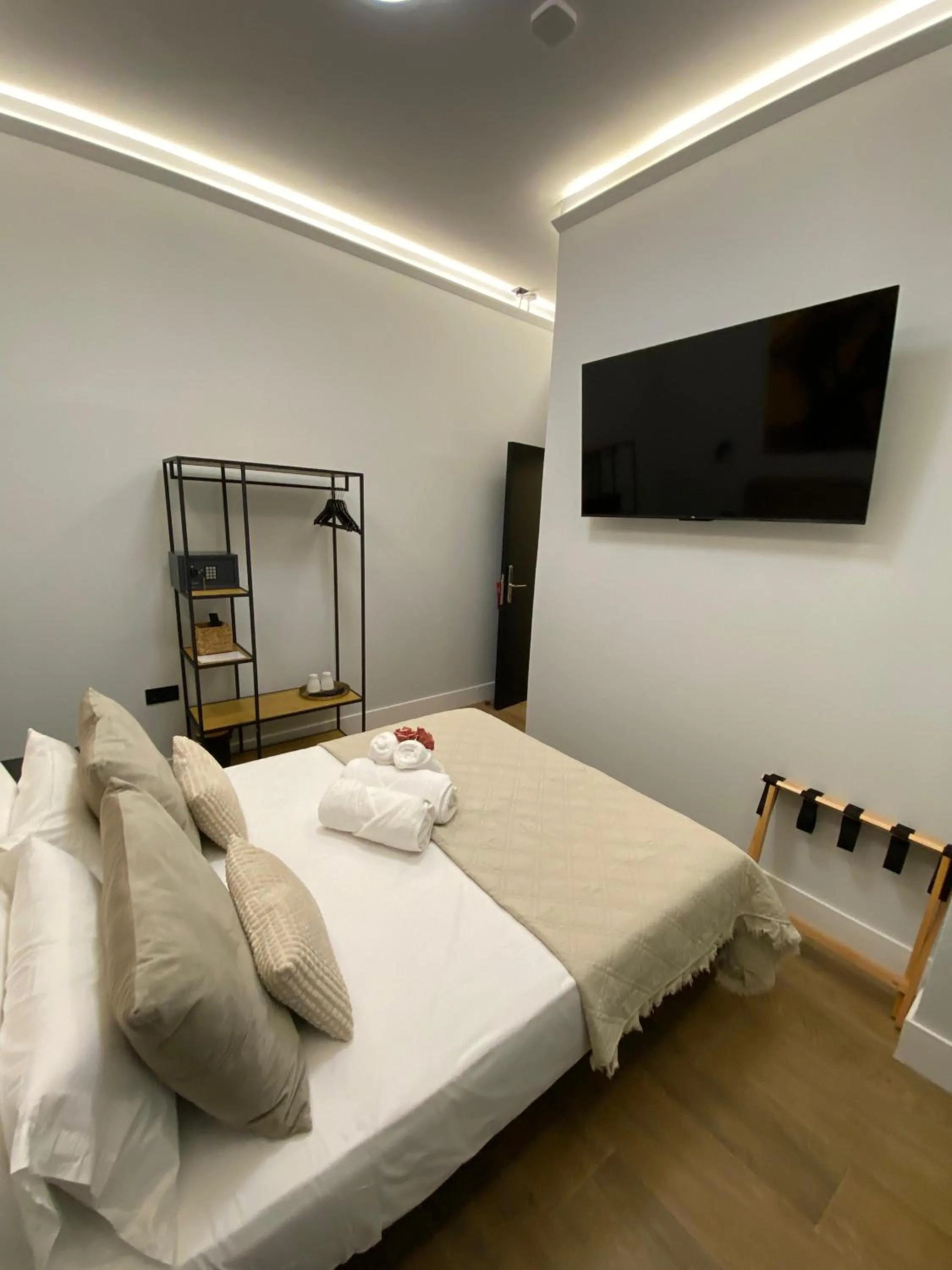 Bed in Ventura Premium